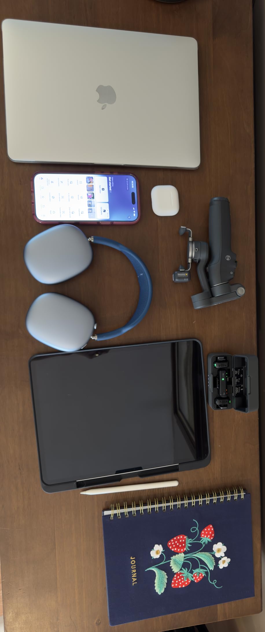 DJI Osmo Mobile 8 Standard Combo, Gimbal Stabilizer for Phone | AI Native Tracking, 360-Degree Pan Rotation, Built-in Extension Rod & Tripod, 10h Battery, Extension Rod, 3-Axis Stabilization customer photo 2