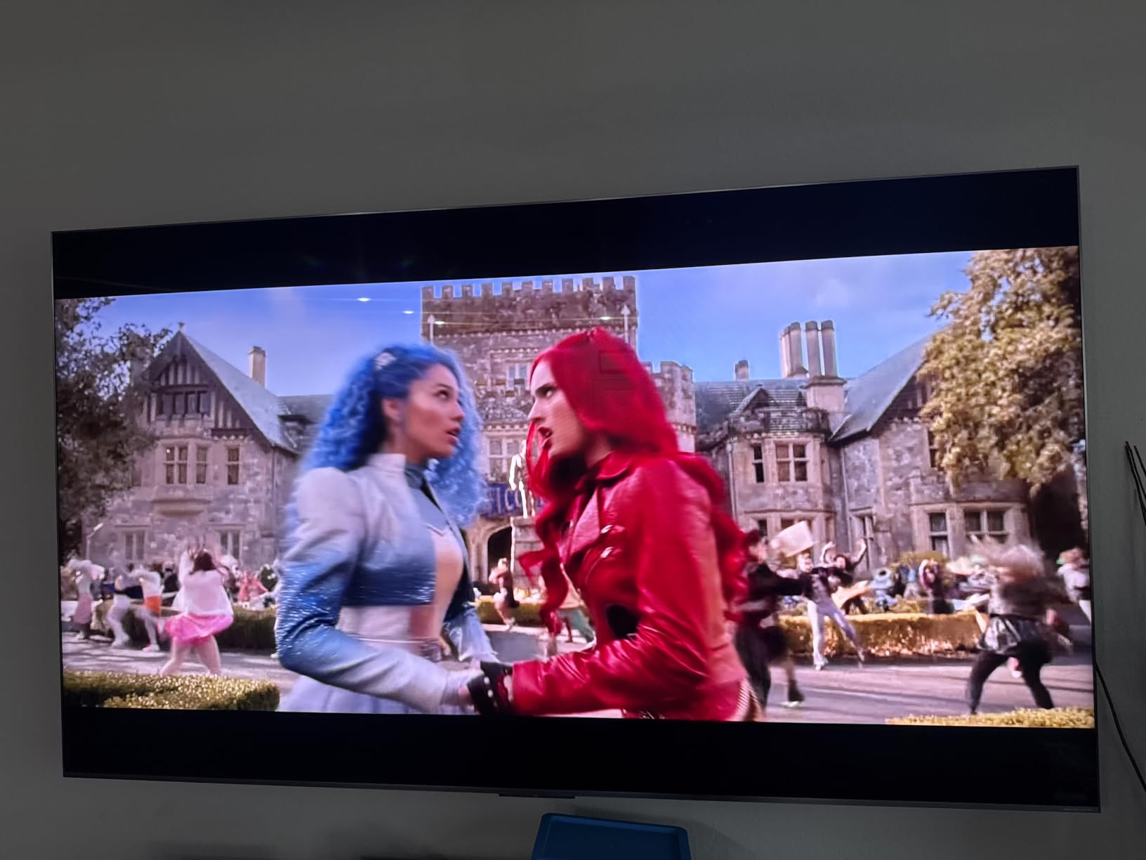 TCL 75 Inch Class QM8L Series | SQD-Mini-LED QLED Smart TV | 75QM8L, 2026 Model | 144Hz | Ultimate Color Brightness & Contrast | Google AI Bang & Olufsen | Voice Control Gaming Streaming Television customer photo 2