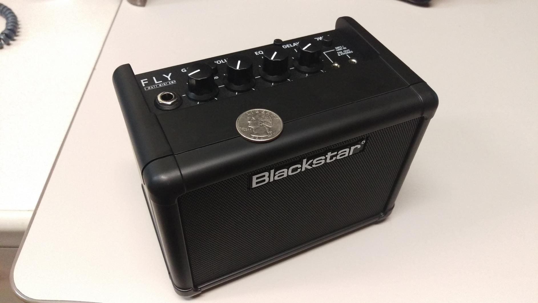 Blackstar Fly 3-3-watt 1x3 inch Compact Mini Guitar Amplifier w/ 2 Channels and Patented ISF - White customer photo 1