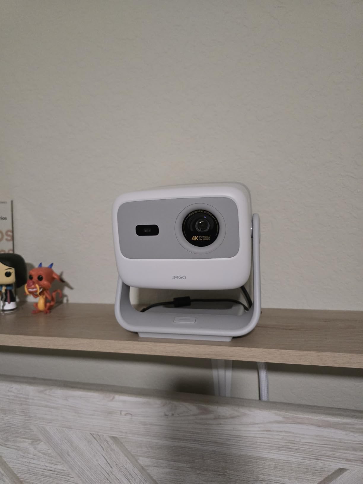 JMGO N1S 4K Smart Portable Projector, Triple Laser, 1700 ISO Lumens, Gimbal Instant Auto Focus, Google TV, Netflix, 110% BT.2020, Wi-Fi 6, HDR10, 10W Dolby Audio, Blu-ray 3D, 200
