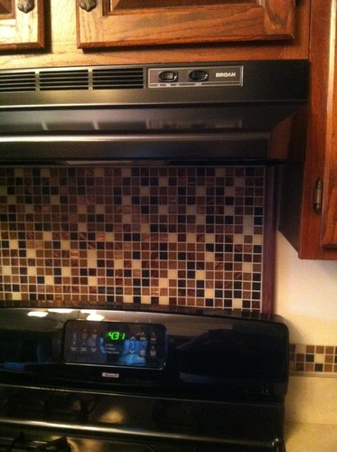 Broan F403011 30 Inch 4 Way Convertible Under Cabinet Kitchen Stove Range Hood, White on White customer photo 1