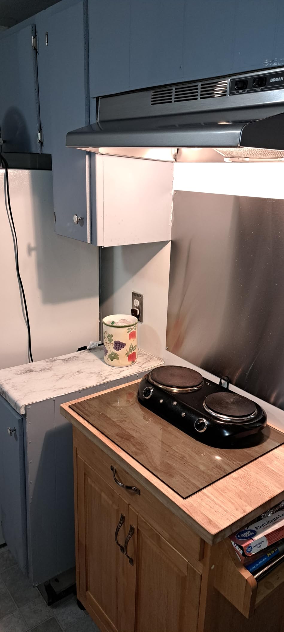 Broan F403011 30 Inch 4 Way Convertible Under Cabinet Kitchen Stove Range Hood, White on White customer photo 2
