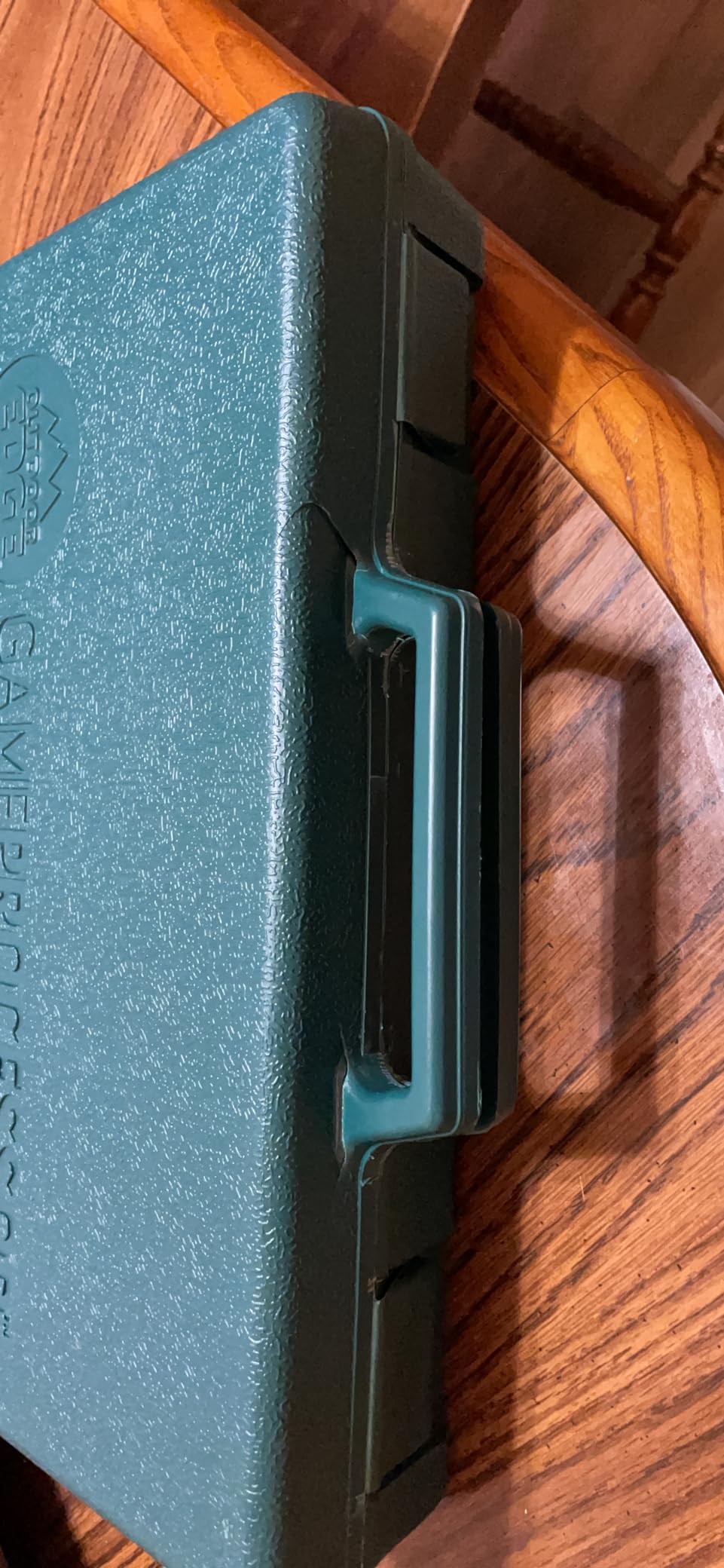 Outdoor Edge Game Processor, PR-1, Complete 12-Piece Hunting Knife Kit for Processing Big Game, Full Tang 420J2 Stainless Razor Sharp Blades, TPR Non-Slip Handles, Sturdy Hide-Side Storage Case customer photo 1