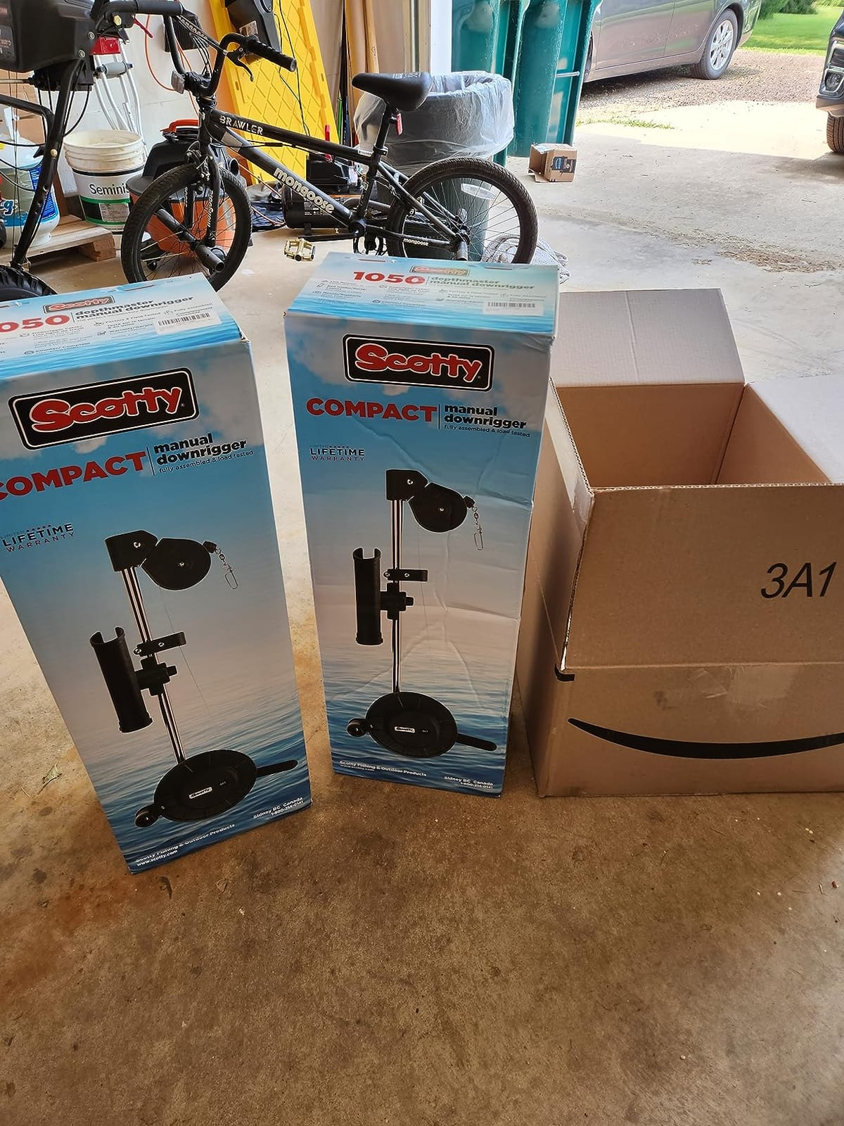 Scotty #1050MP Depthmaster Manual Downrigger, Display Packed w/ Rod Holder & Clamp Mount,Black | Non-Permanent Clamp-on Bracket customer photo 1