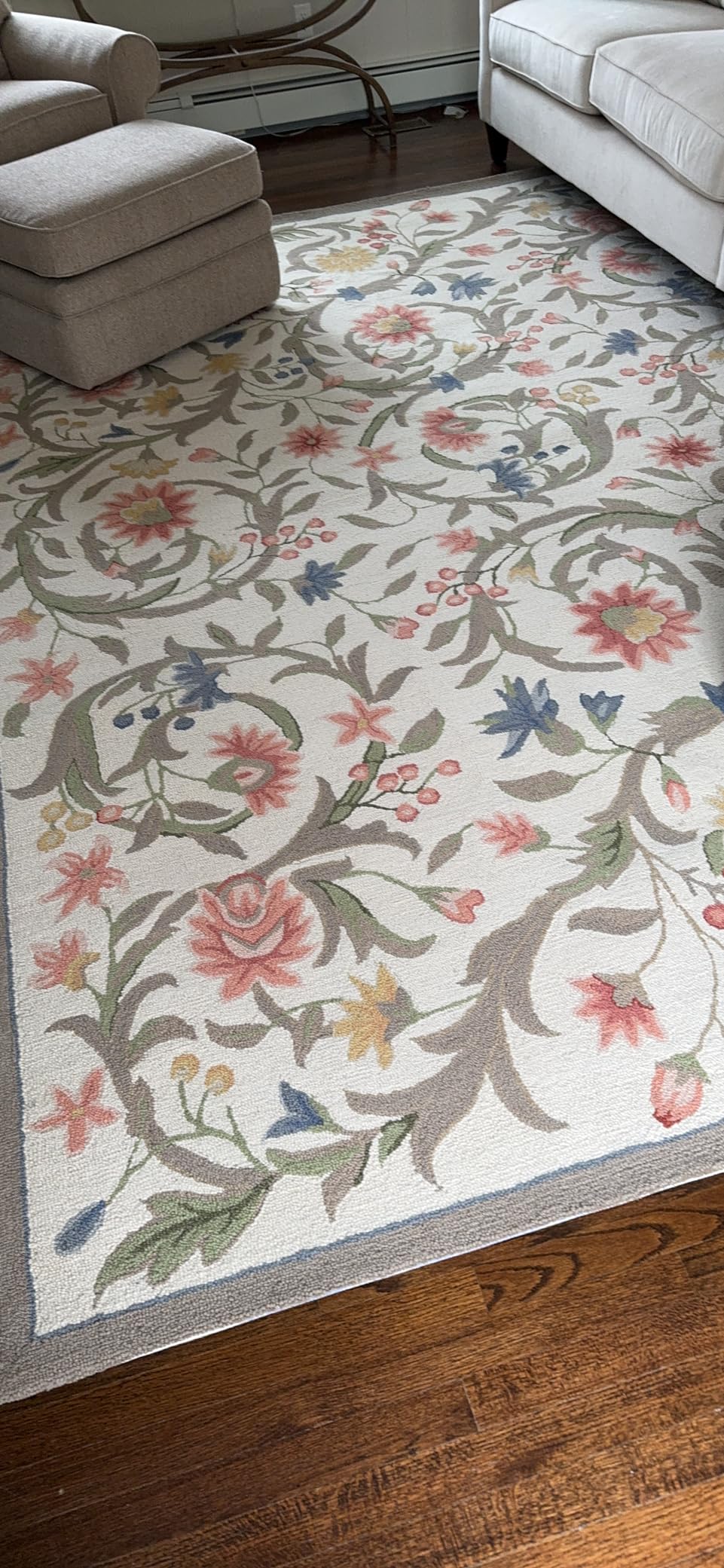 SAFAVIEH Area Rug 8x10 - Chelsea Collection - Ivory, Hand-Hooked Wool, French Country Design, Ideal for Living Room, Bedroom, Office, Dining Space (HK248A) customer photo 2