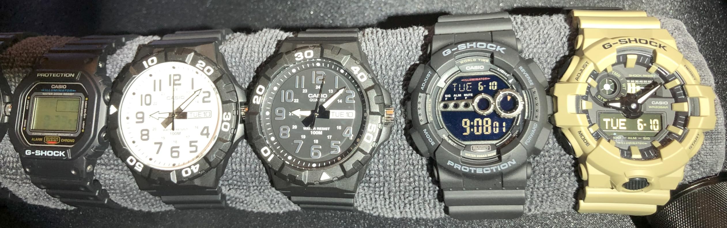 Casio G-Shock GD100-1B | Men's Tough Digital Watch | 200M Water Resistant | High-Brightness LED | Dual Time & 7-Year Battery customer photo 2