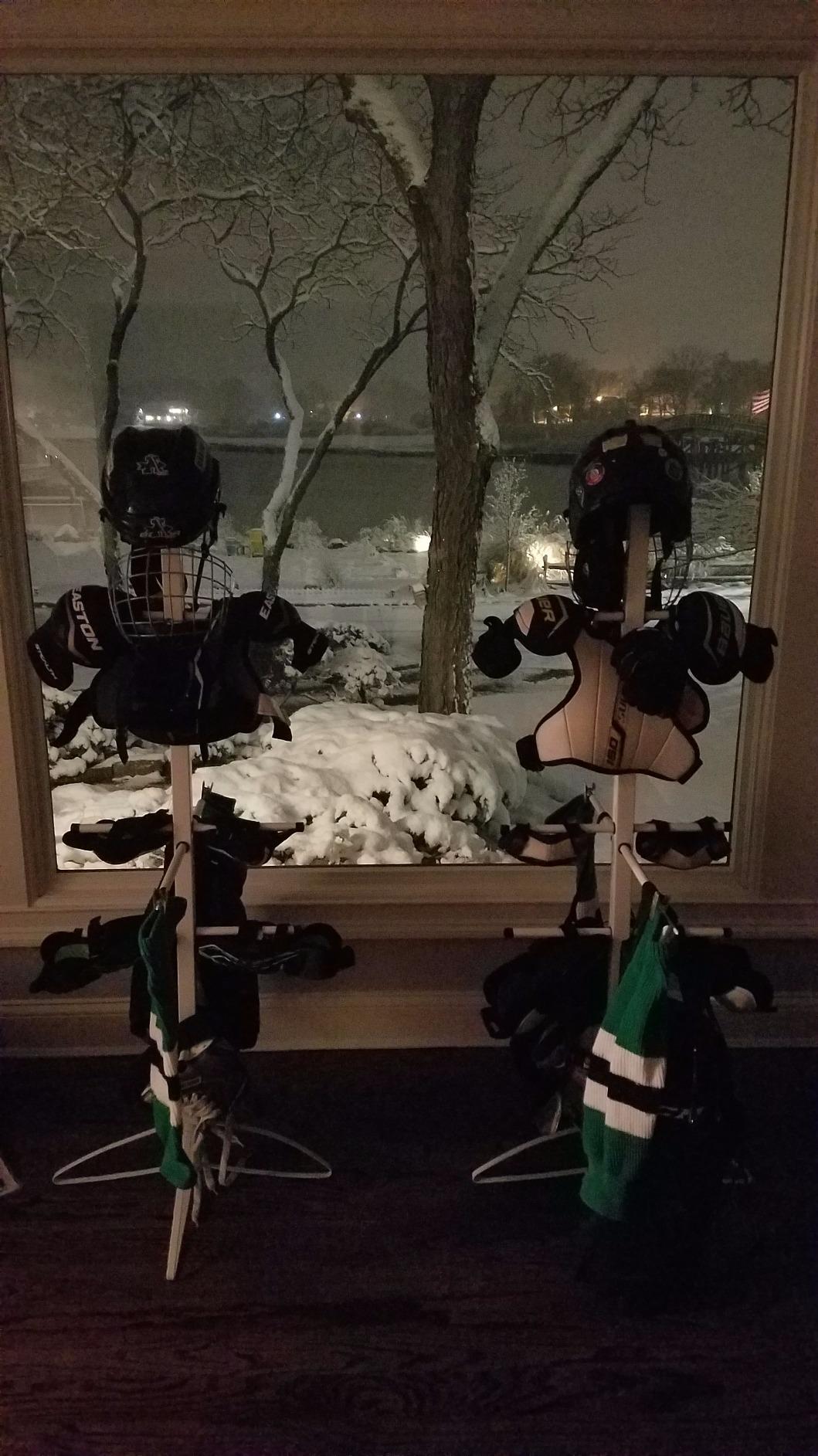 Wet Gear-Hockey Equipment Dryer Rack: Metal Model customer photo 1