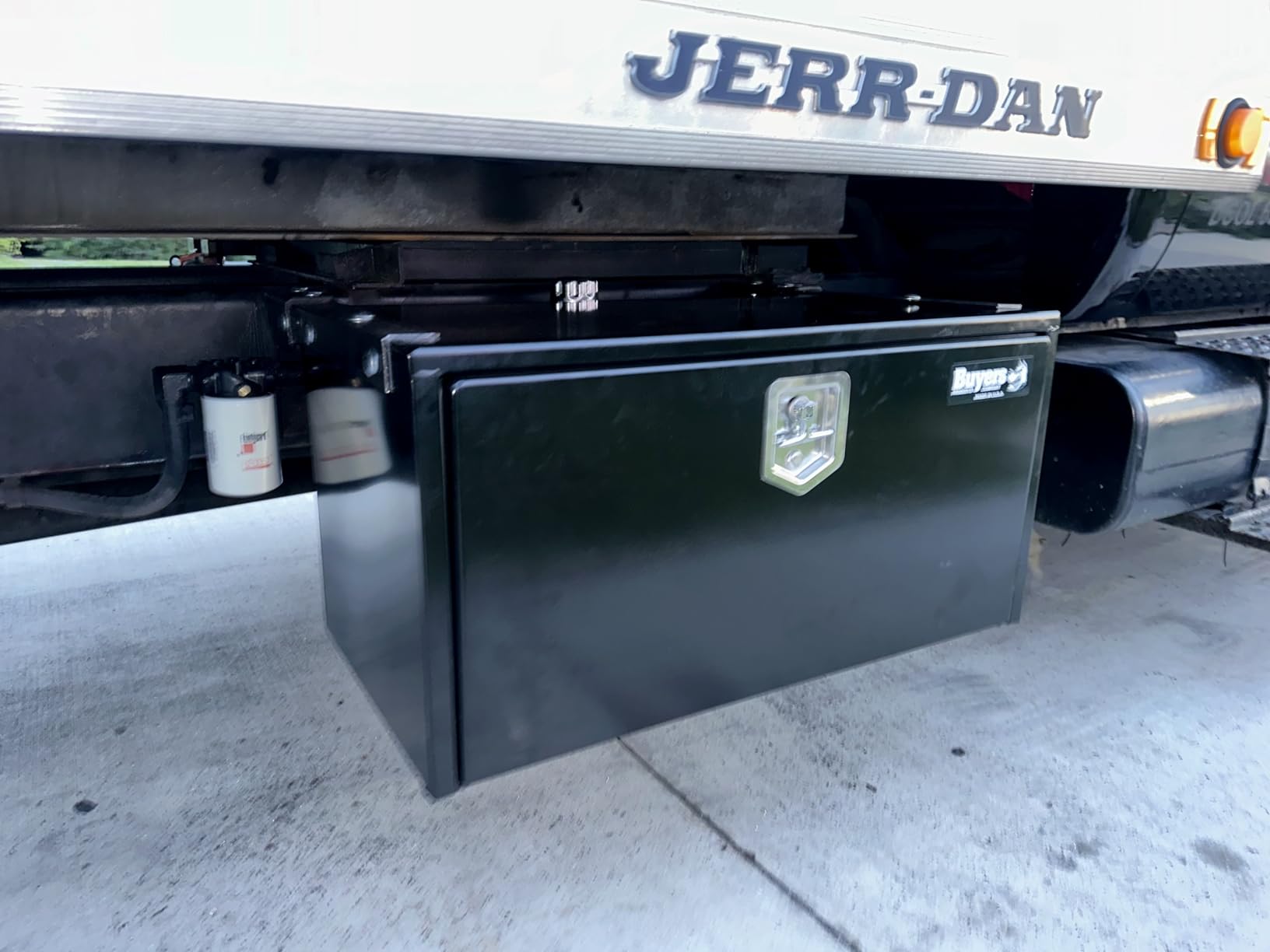 Buyers Products 1702310 Black Steel Underbody Truck Tool Box, 18x18x48 Inch customer photo 1