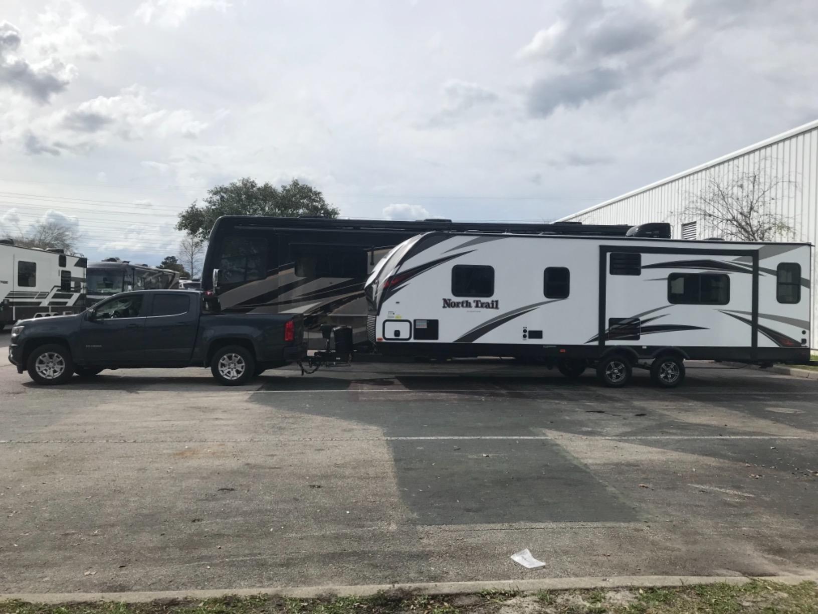 Camco Eaz-Lift Elite 1,000lb Weight Distribution Hitch Kit with Manually Adjusted Sway Control - Ready-to-Tow with Pre-Installed Hitch Ball, Sway Control Ball, U-Bolts, & Chain Package (48058) customer photo 2