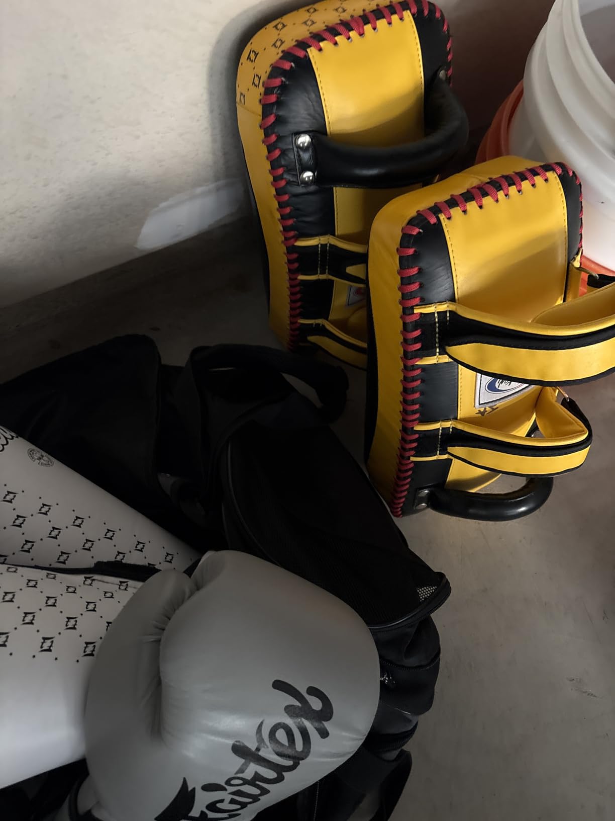 Fairtex Curved MMA Muay Thai Pads for Punching, Blocking, Kicking,Punch, Hitting |Light Weight & Shock Absorbent Boxing Mitts | Extra Padding for Sparring for Kickboxing & self Defense customer photo 1