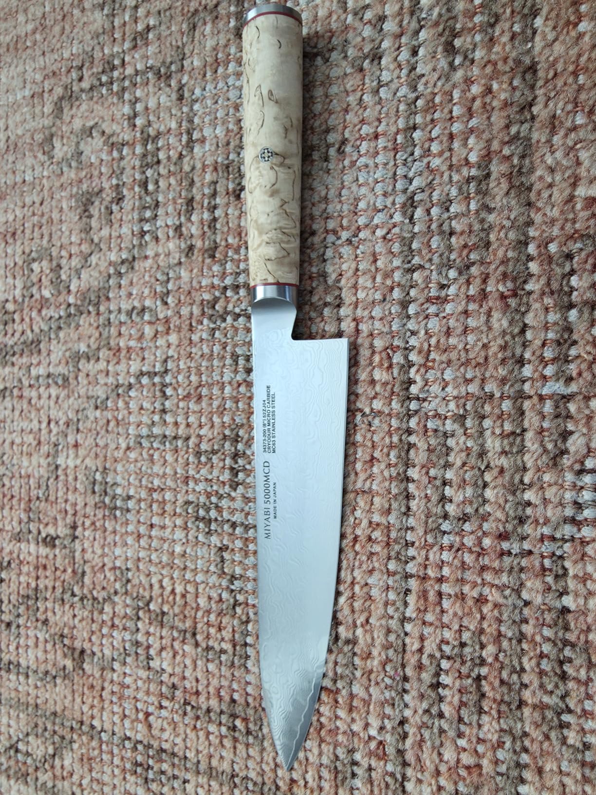 Miyabi Birchwood SG2 Japanese Chef's Knife, 8-inch, Karelian Birch Handle, 100-layer Flower Damascus Pattern, Handcrafted in Seki, Japan customer photo 1