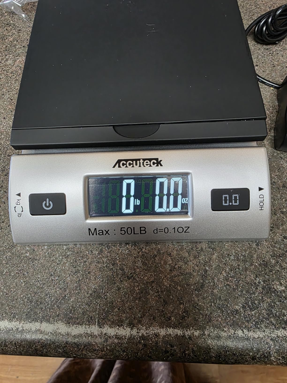 Accuteck 8250 High Accuracy Digital Shipping Scale and Postal Scale, 0.1oz Precision, 50Lb customer photo 1