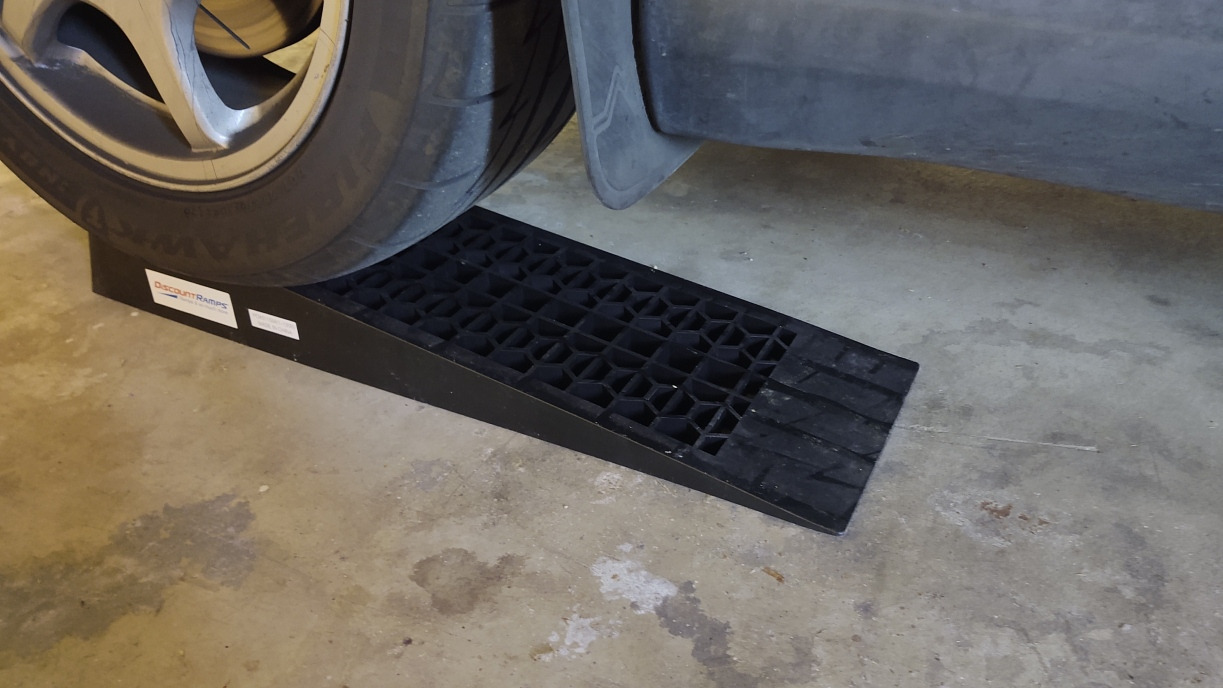 Car Ramps for Oil Change, Low Profile, 5,000 lb GAWR, 2.5