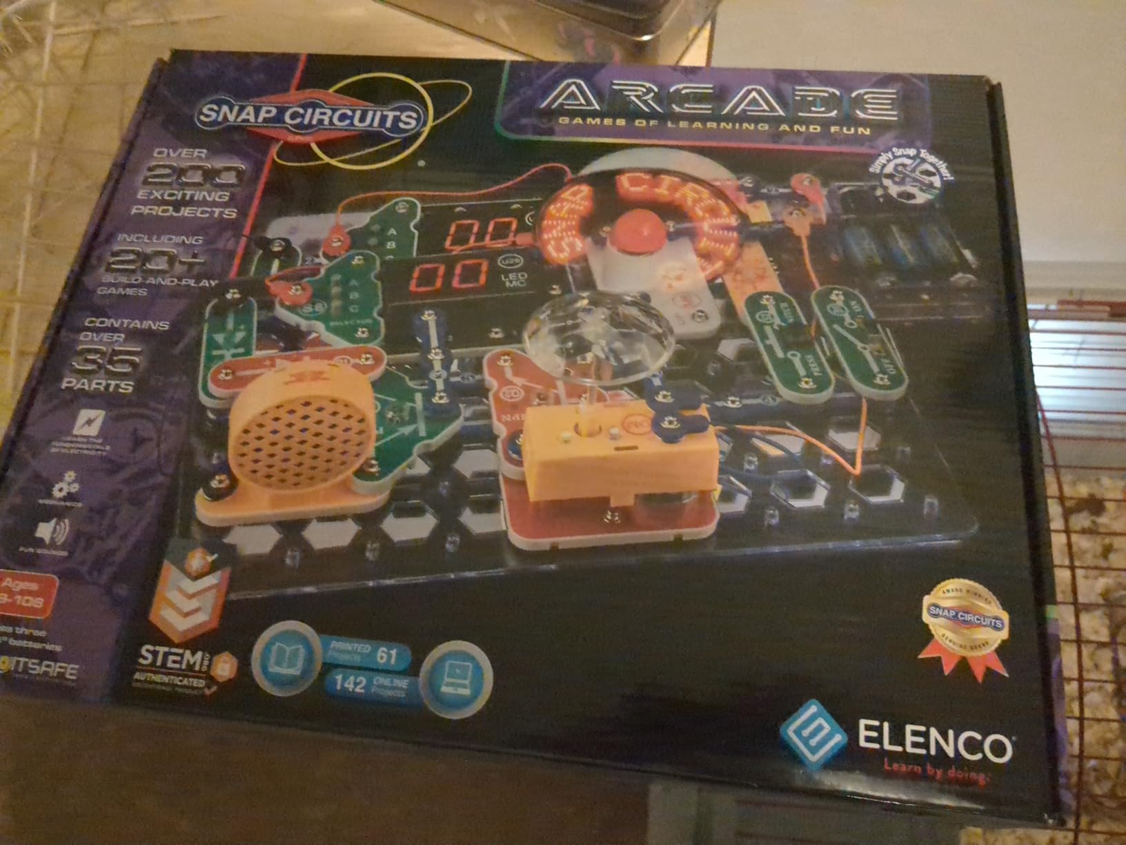 Snap Circuits Arcade Electronics Exploration Kit, Stem Activities for Ages 8+, Full Color Project Manual (SCA-200) customer photo 2