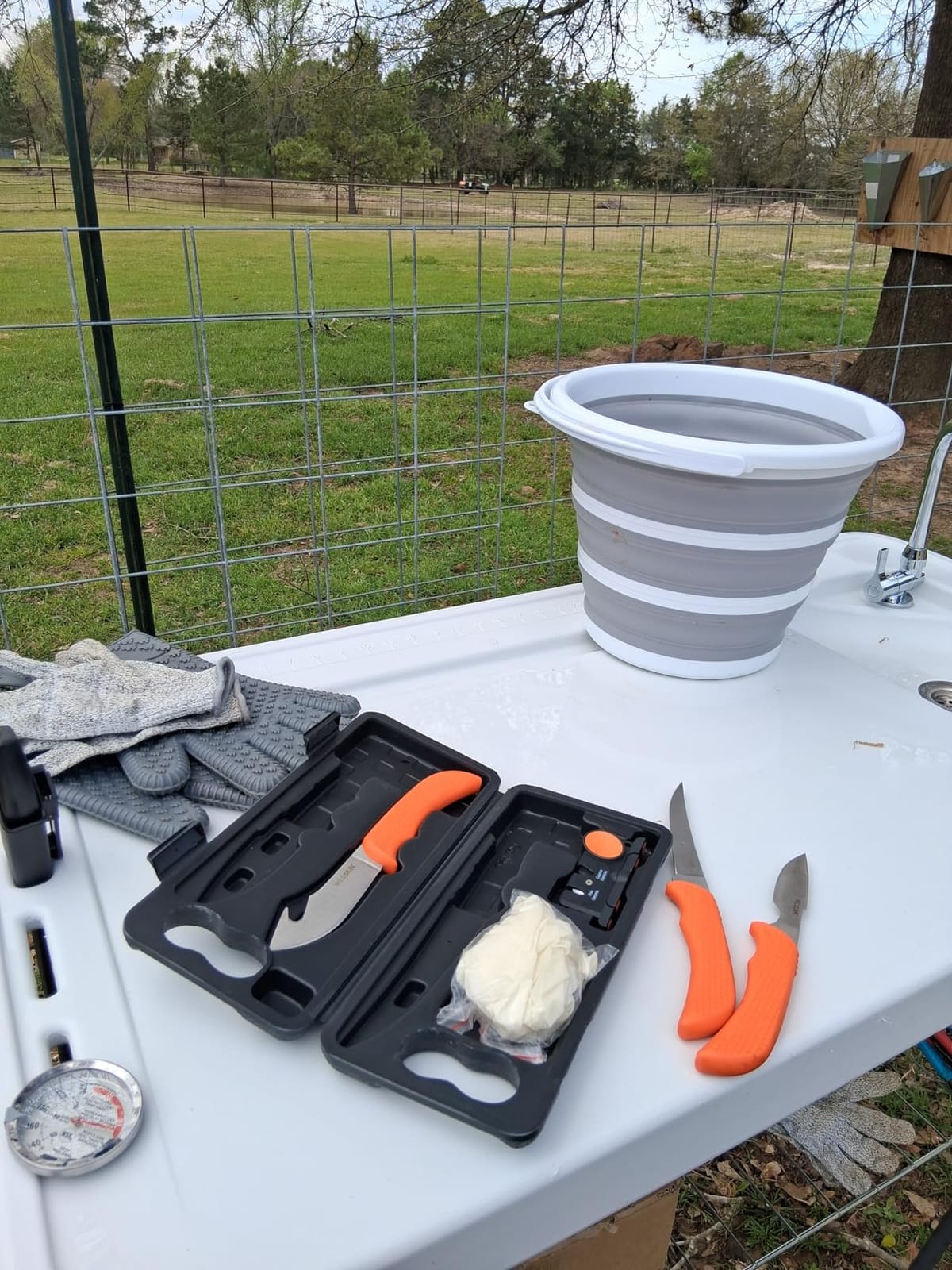 OUTDOOR EDGE WildLite - 6-Piece Field to Freezer Hunting & Game Processing Knife Set with Gut Hook Blade, Caping Knife - Hunting Knives for Gutting Deer with Case - Deer & Elk Accessories customer photo 2