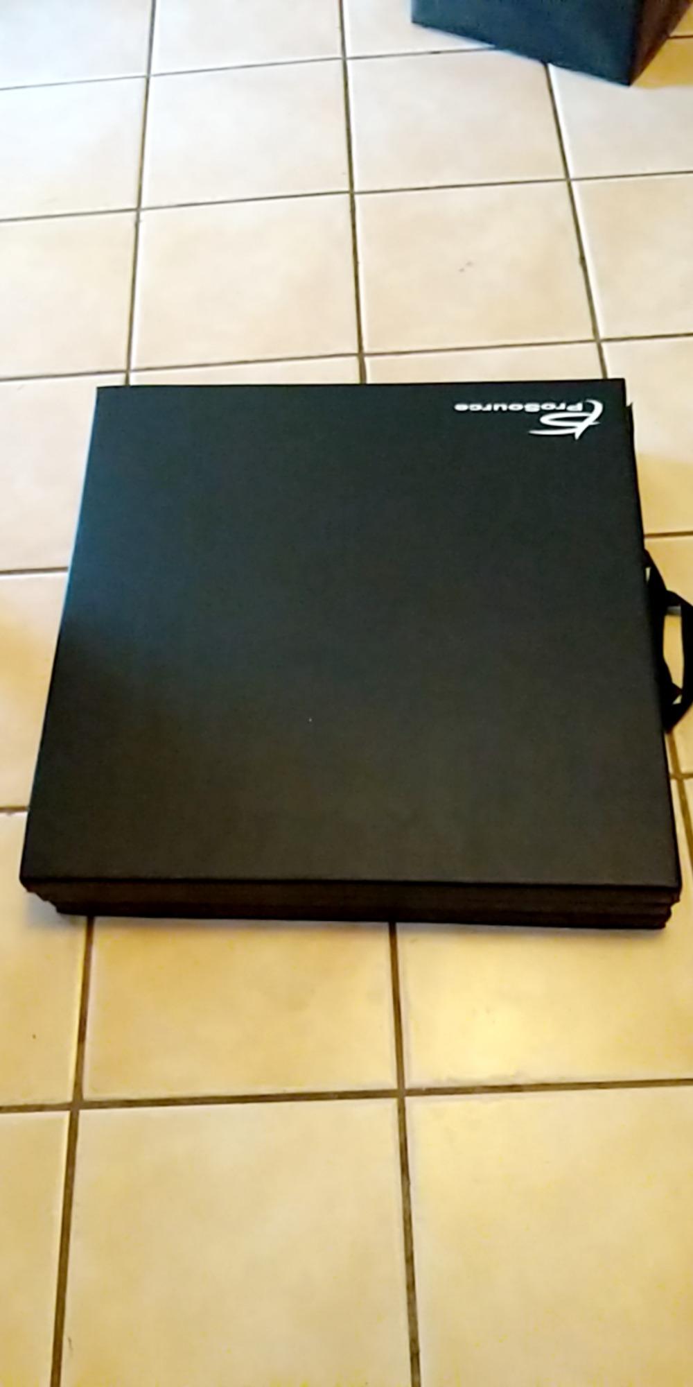 ProsourceFit Tri-Fold Folding Thick Exercise Mat 6'x2' with Carrying Handles for MMA, Gymnastics Core Workouts, Black customer photo 2