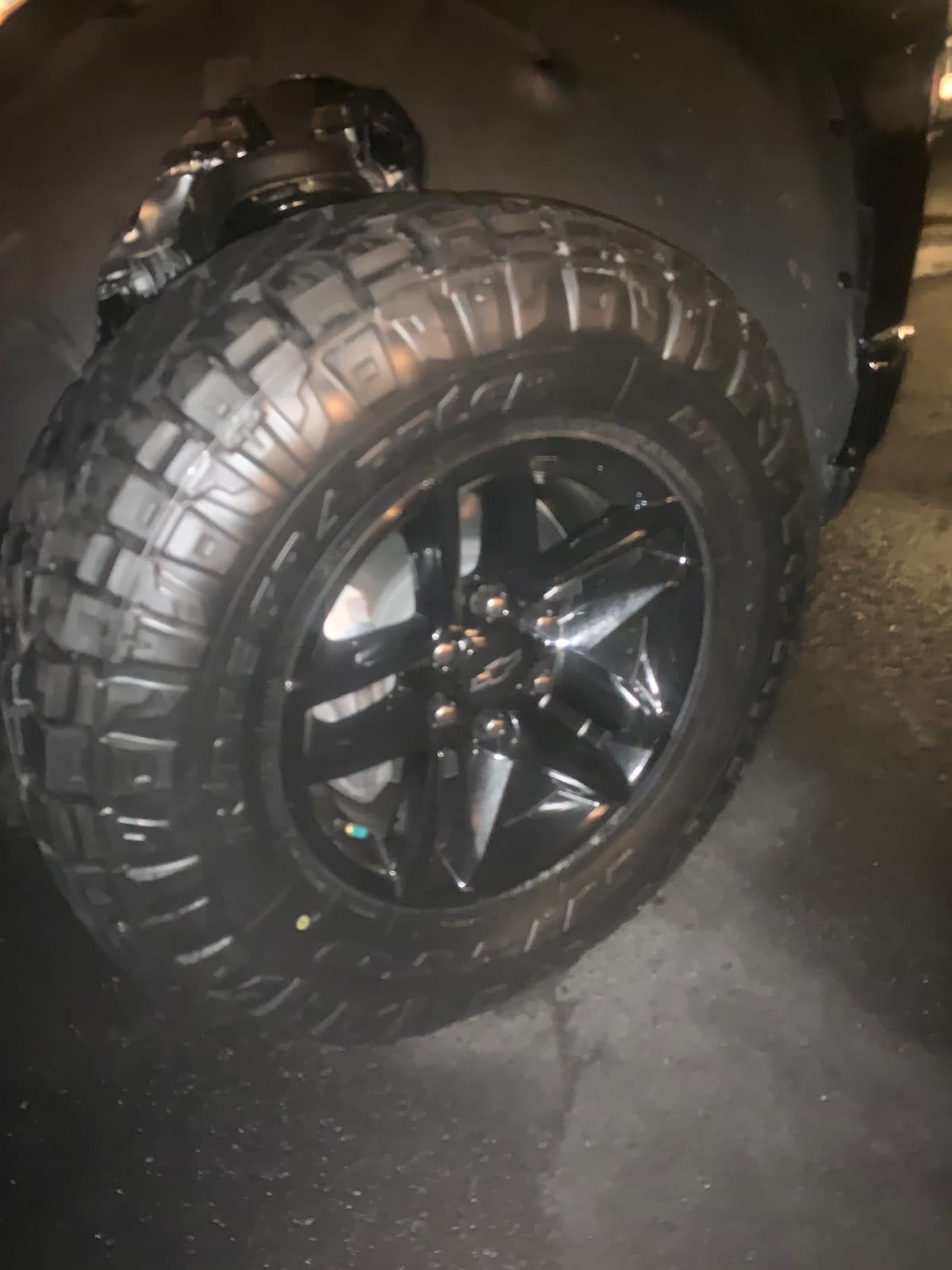 Nitto LT295/70R18 129/126Q E/10 RIDGE GRAPPLER BW customer photo 2