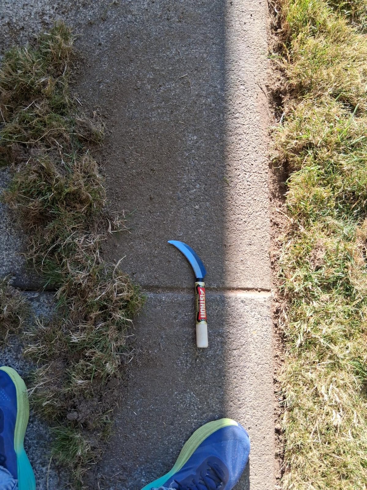 Astron Sod Cutter and Remover Hand held Sickle Tool Item# 0412 Made in Japan! customer photo 2