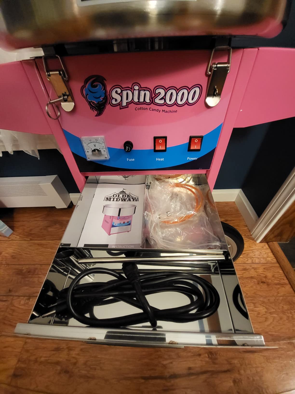 Olde Midway Cotton Candy Machine Cart, SPIN-2000 Electric Candy Floss Maker, Commercial-Grade customer photo 2