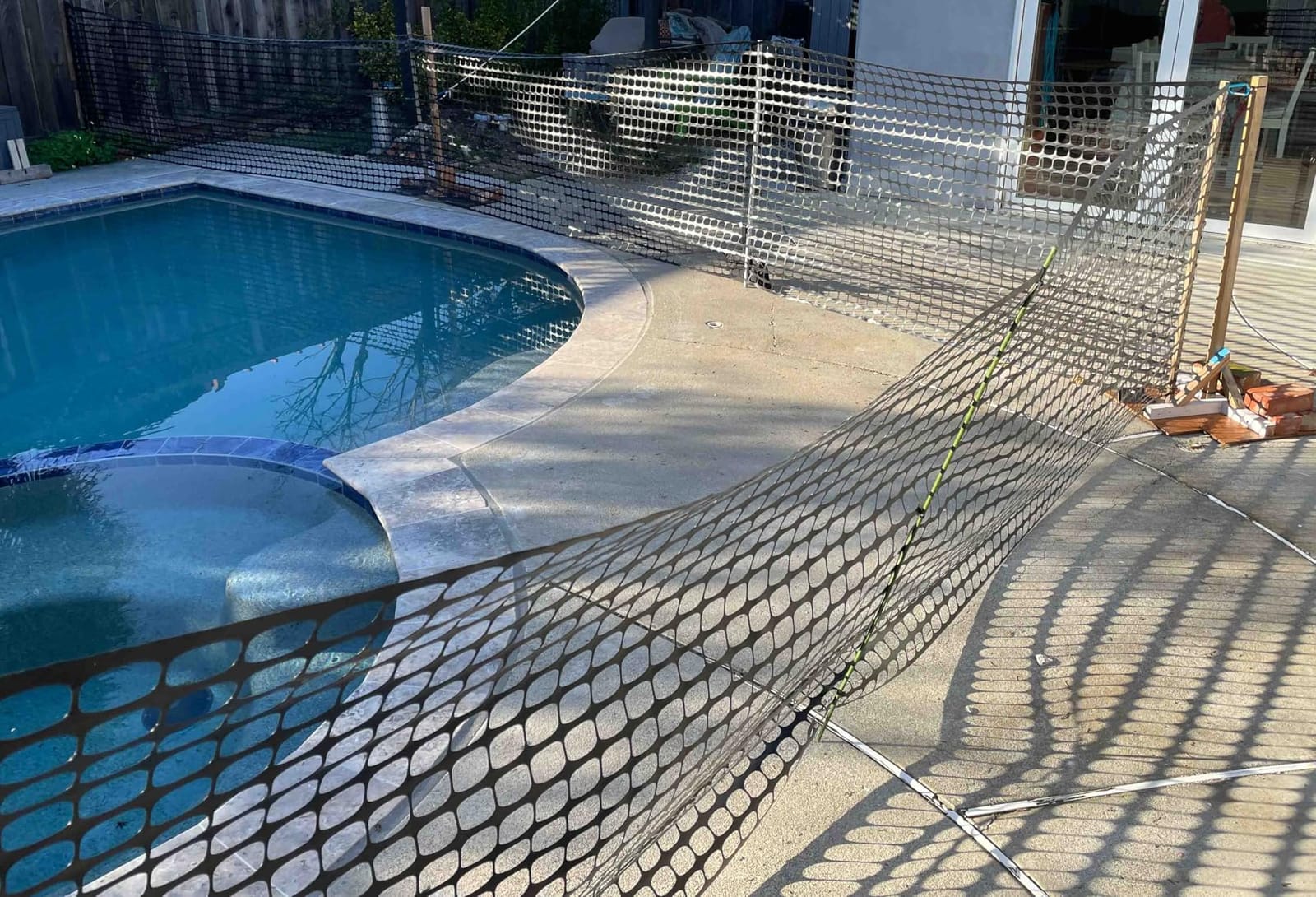 Fencing, Temporary Fence, Snow Fence, Chicken, 10.55 lb/roll, 4x100' Feet | Houseables Green Plastic Fencing, Deer Netting, Plastic Mesh Roll, Safety Netting, Construction, Yard, Garden, Dogs, Backyard customer photo 2