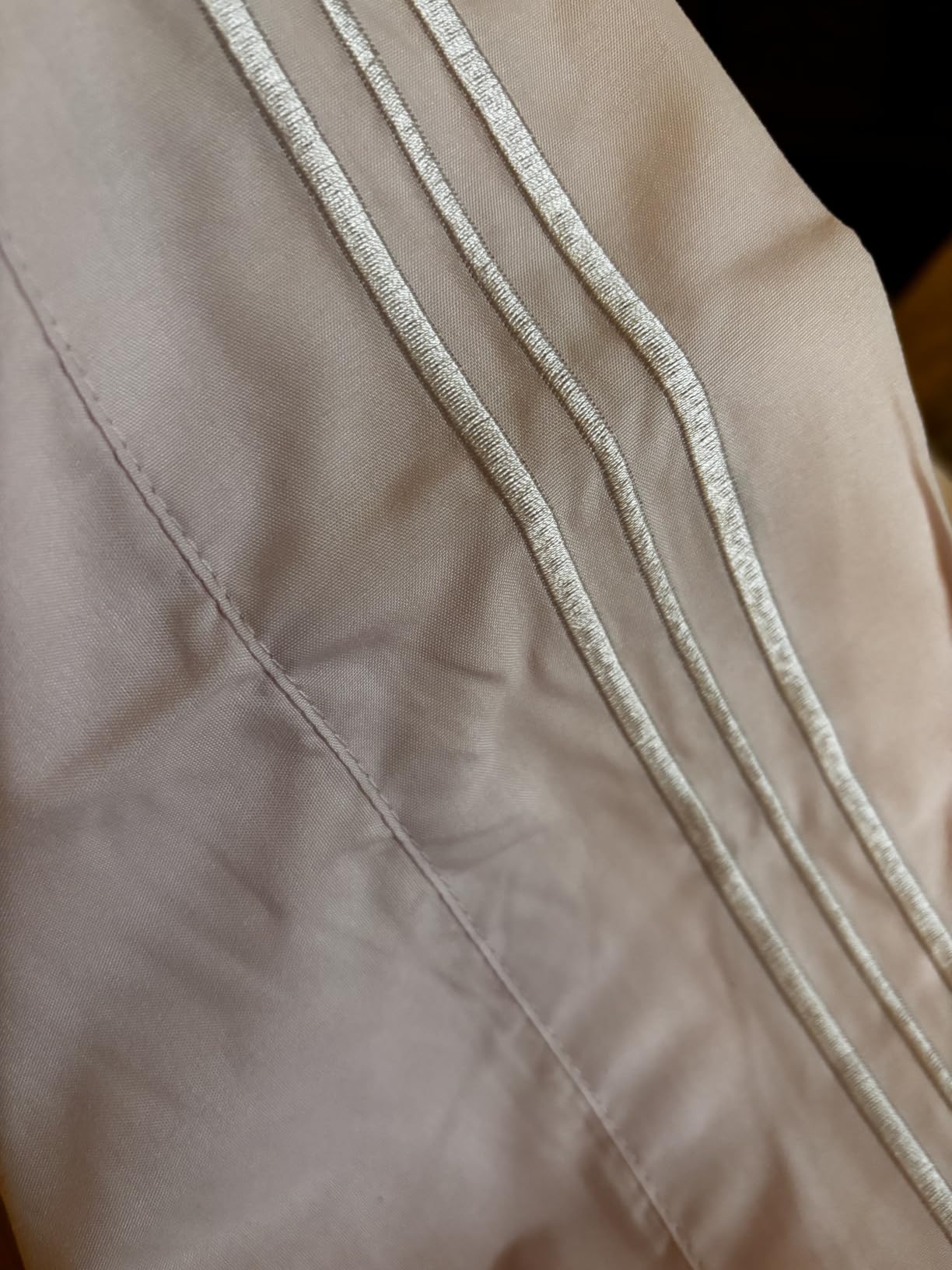 Queen Size 4 Piece Sheet Set - Breathable & Cooling Sheets - Dark Grey | Hotel Luxury Bed Sheets, Deep Pockets, Easy-Fit, Extra Soft and Wrinkle Free Sheets, Oeko-Tex customer photo 2