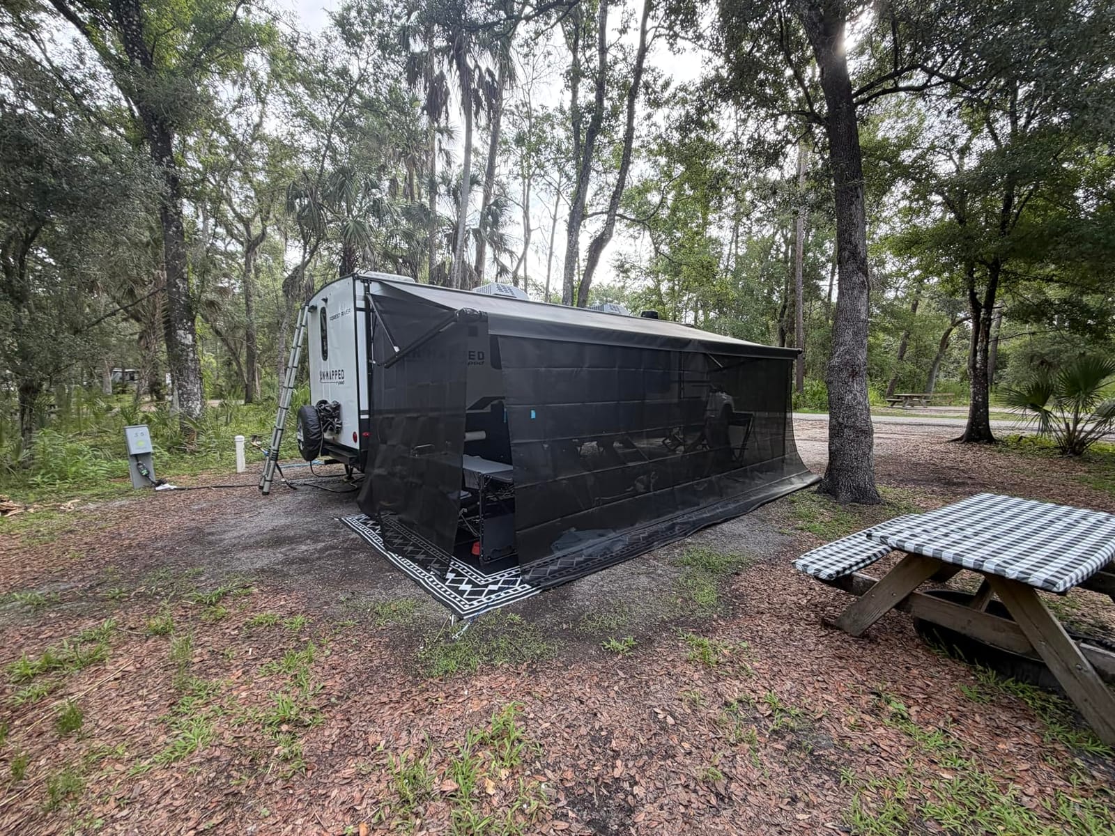 RV Awning Side Sun Shade Screen for Motorhome Camper Trailer Sunshade | Premium Breathable Mesh Sunscreen, Block UV, Temperature Down, Easy Install Parts Included, 3 Year Warranty, 9'X7' Black customer photo 2