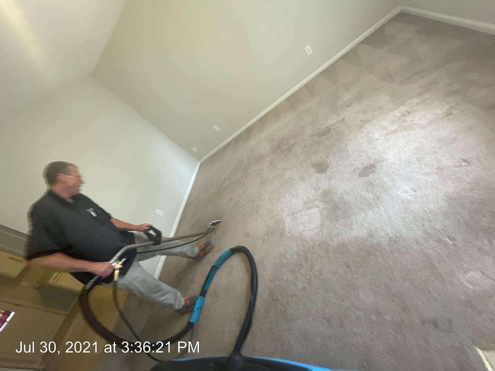 Mytee - Contractor's Special Heated Carpet Extractor customer photo 1
