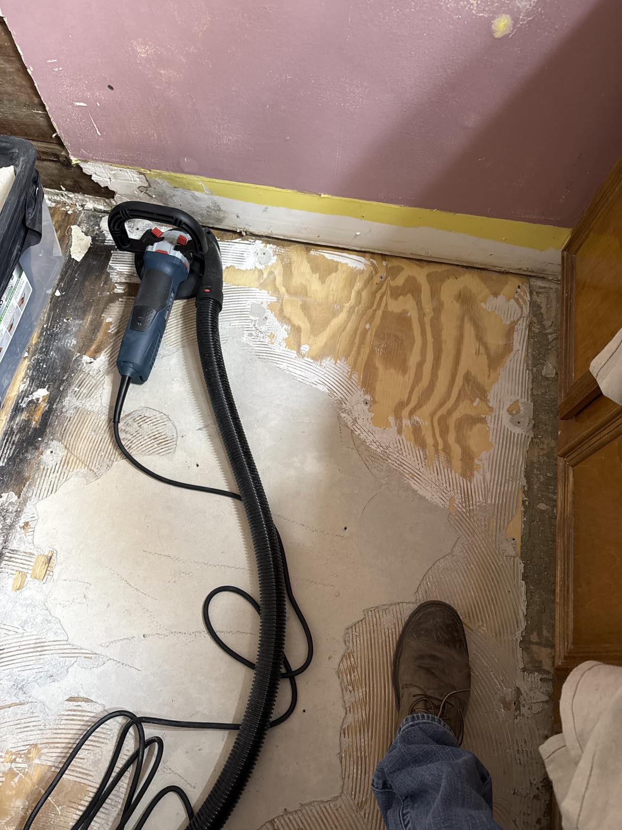 Bosch VAC090AH 9 Gallon Dust Extractor with Auto Filter for Grinder 1773AK | Power Tool Activation | Dust Control System | Jobsite Vacuum | Portable Design | Wet/Dry Collection | HEPA Filter System customer photo 2