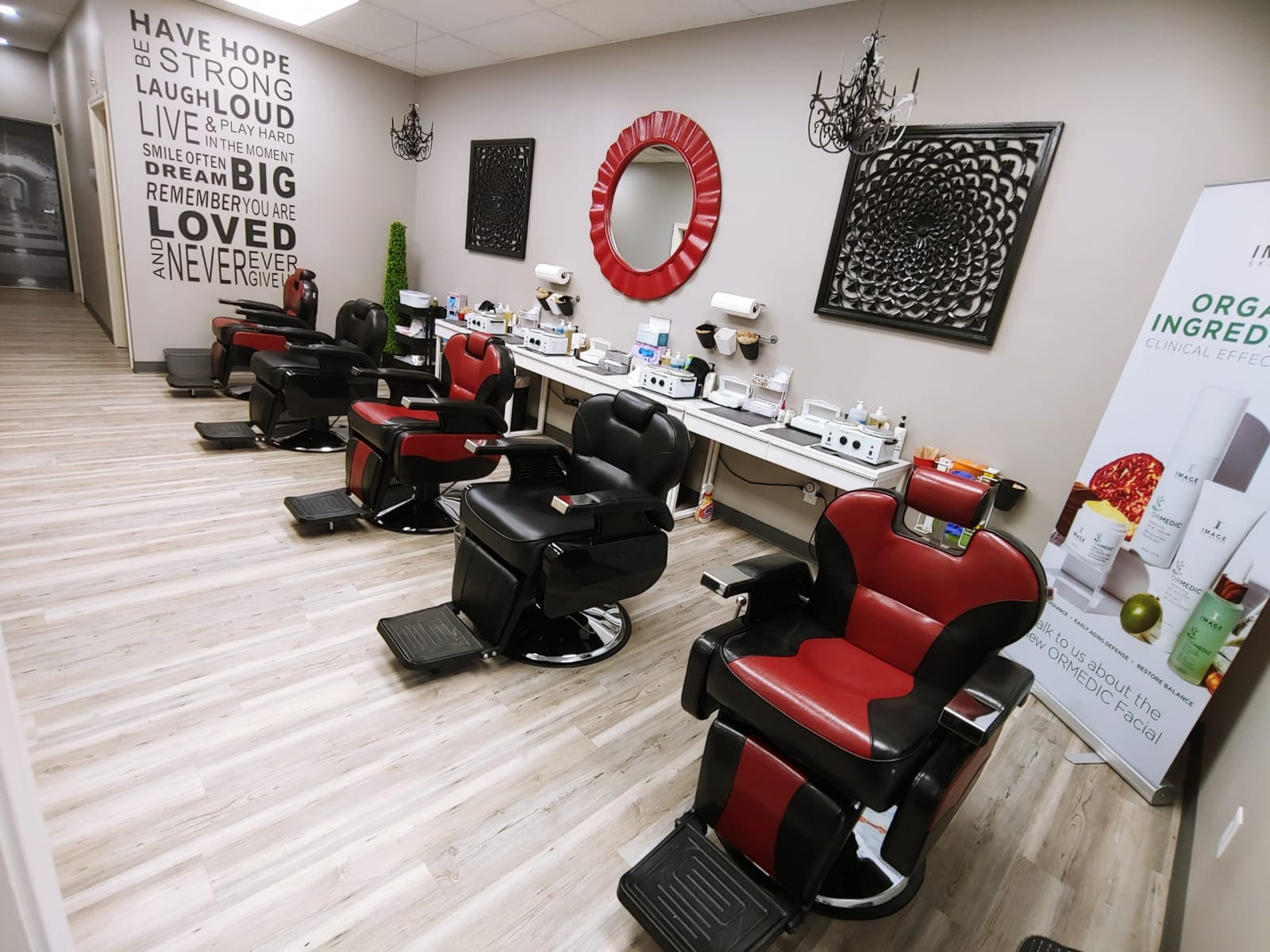 Artist hand Professional Barber Chair, All Purpose Reclining Salon Chair, Heavy Duty Hydraulic Pump, Multi-functional, 360 Swivel, Adjustable Height customer photo 2
