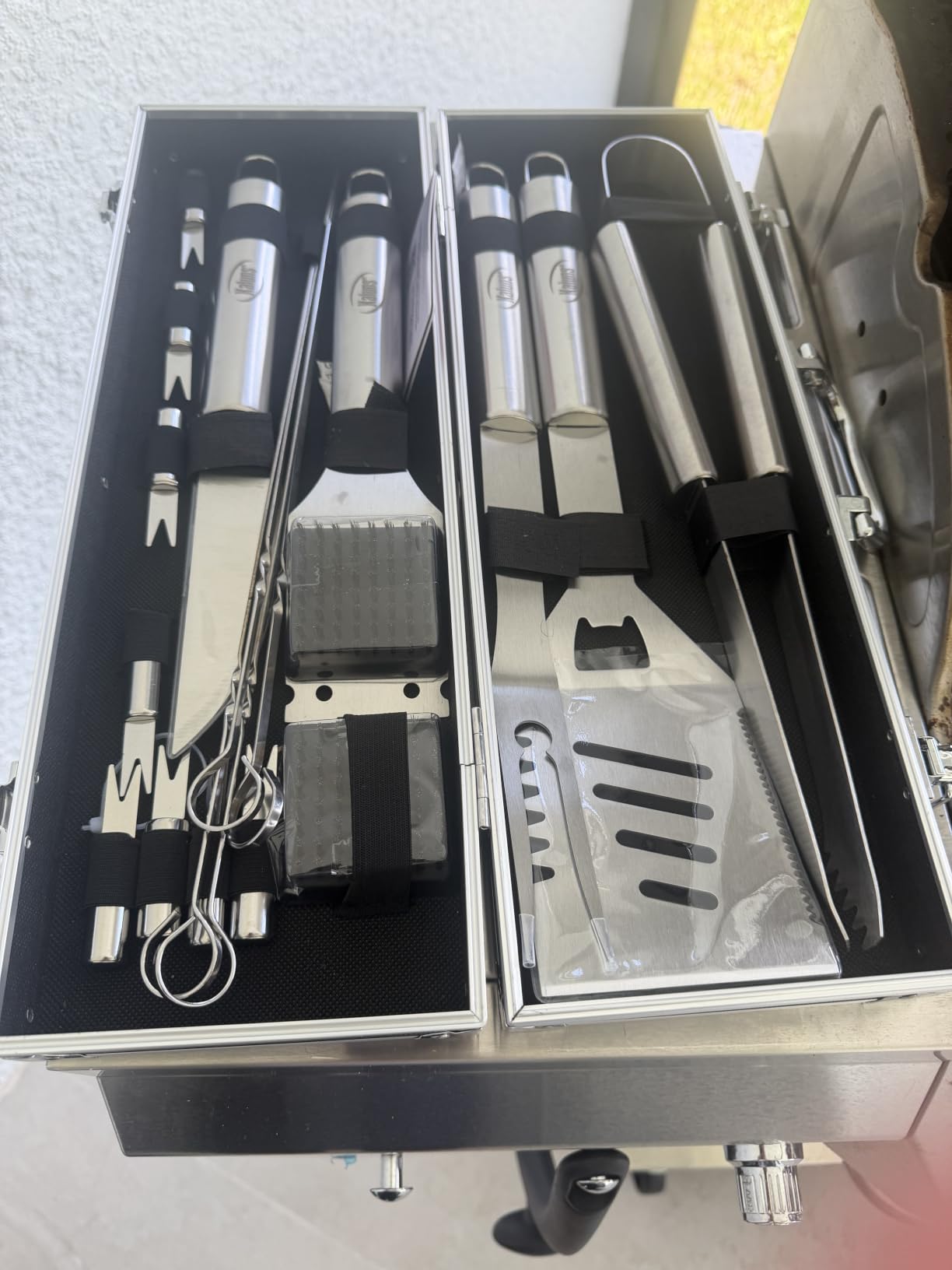 Kaluns Grilling Accessories, Gifts for Men Christmas Grilling Gifts for Dad, Heavy Duty Stainless Steel BBQ Grill Tools Set for Outdoor Grill with Aluminum Case and Apron, Birthday Gifts for Men Dad customer photo 2