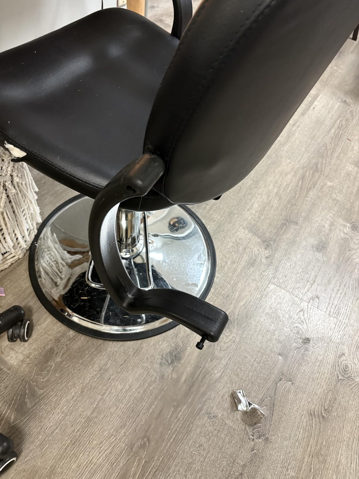 Classic Hydraulic Barber Chair Styling Chair Salon Beauty Spa Equipment customer photo 2