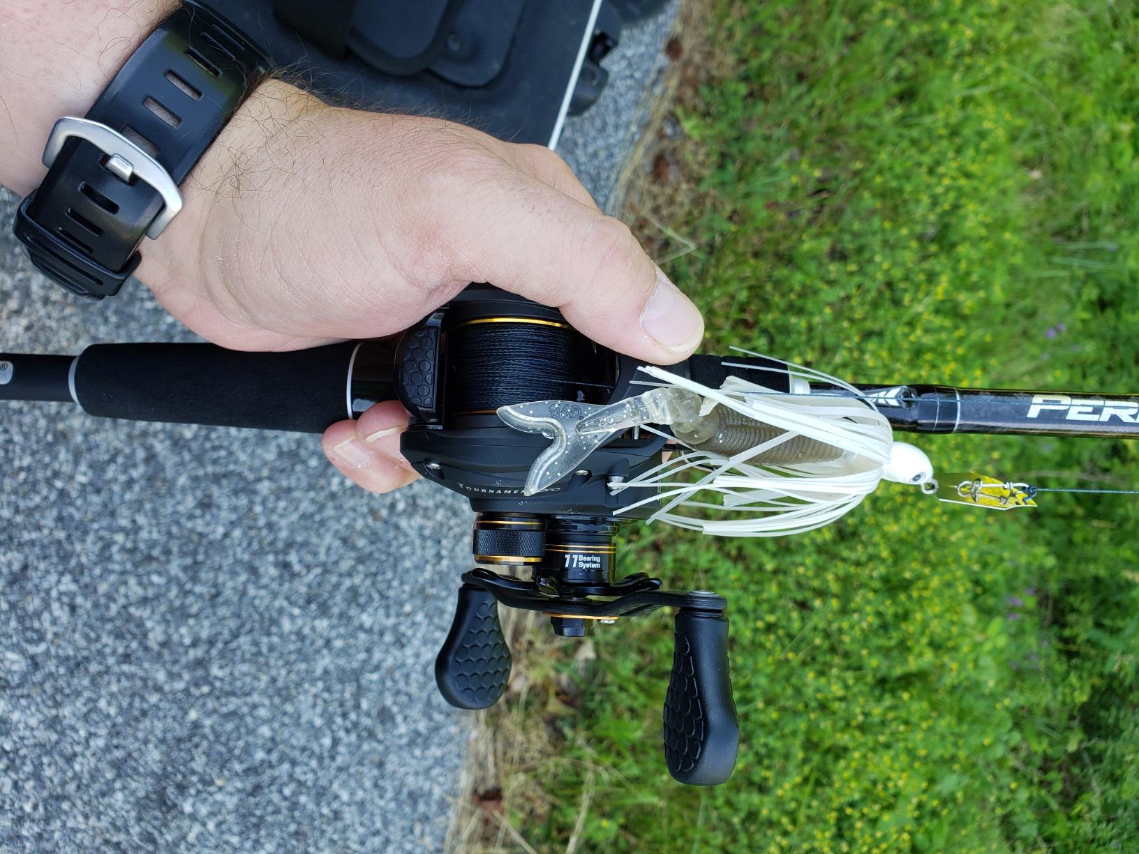 Lew's Tournament Pro LFS Speed Spool Baitcast Fishing Reel, Aluminum Frame, Premium 11 Stainless Steel Ball Bearings customer photo 1