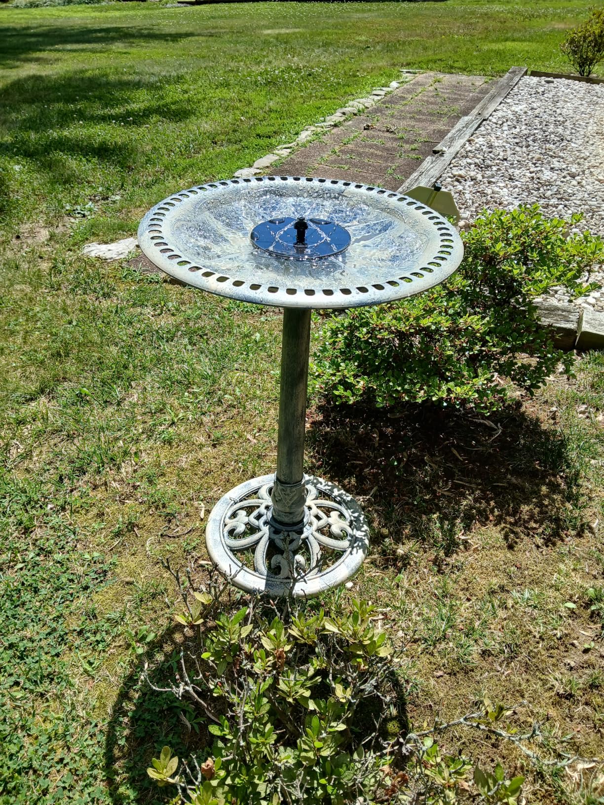 VIVOHOME Bird Bath with Solar Fountain for Outside, Polyresin Pedestal Bird Baths with Solar Powered Pump for Outdoor, Garden, Weather-Resistant Birdbaths with 20