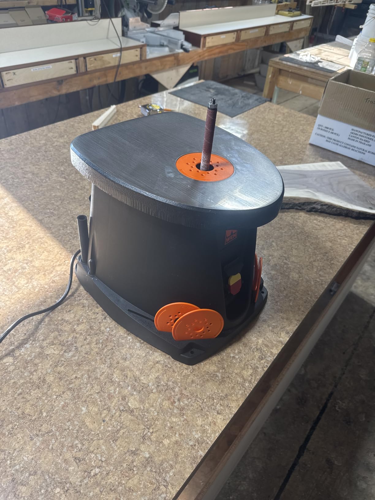 WEN 6510T 3.5 Amp Oscillating Spindle Sander, Black customer photo 2