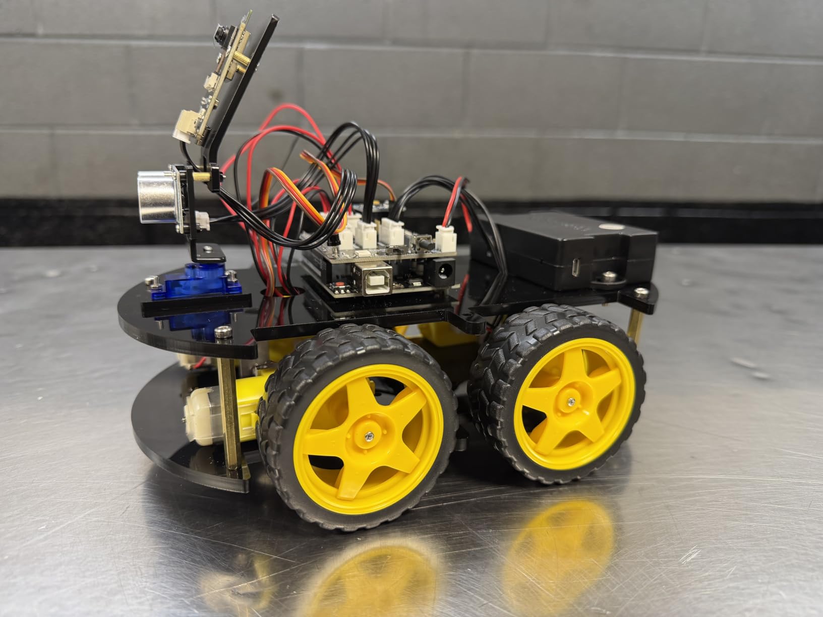 ELEGOO UNO R3 Smart Robot Car Kit V4 for Arduino Robotics for Kids Ages 8-12 12-16 STEM Science Kits Coding Gifts | FPV Video, Line Tracking, Ultrasonic Obstacle Avoidance, Build, Code & Control by App or IR Remote customer photo 1