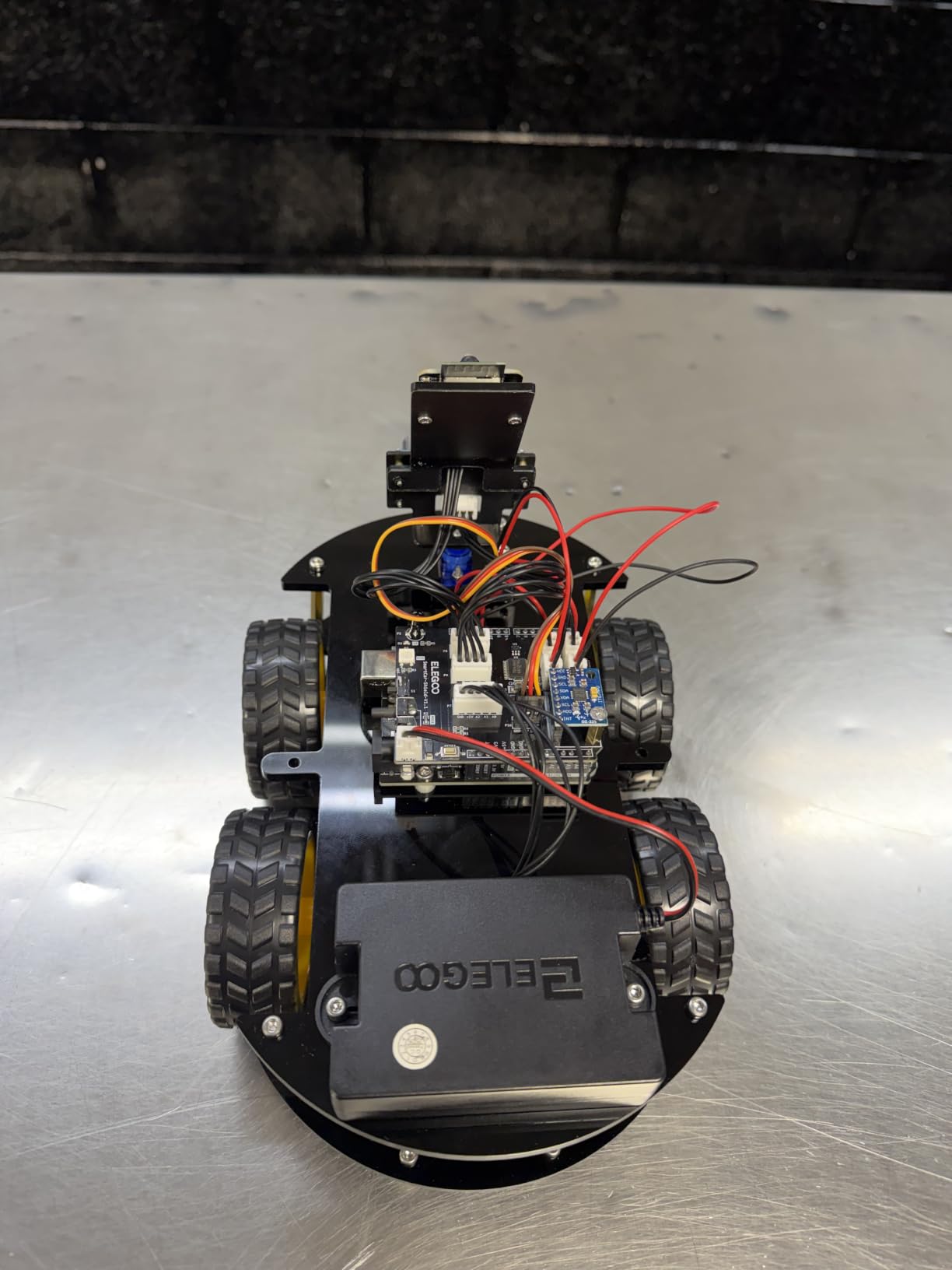 ELEGOO UNO R3 Smart Robot Car Kit V4 for Arduino Robotics for Kids Ages 8-12 12-16 STEM Science Kits Coding Gifts | FPV Video, Line Tracking, Ultrasonic Obstacle Avoidance, Build, Code & Control by App or IR Remote customer photo 2