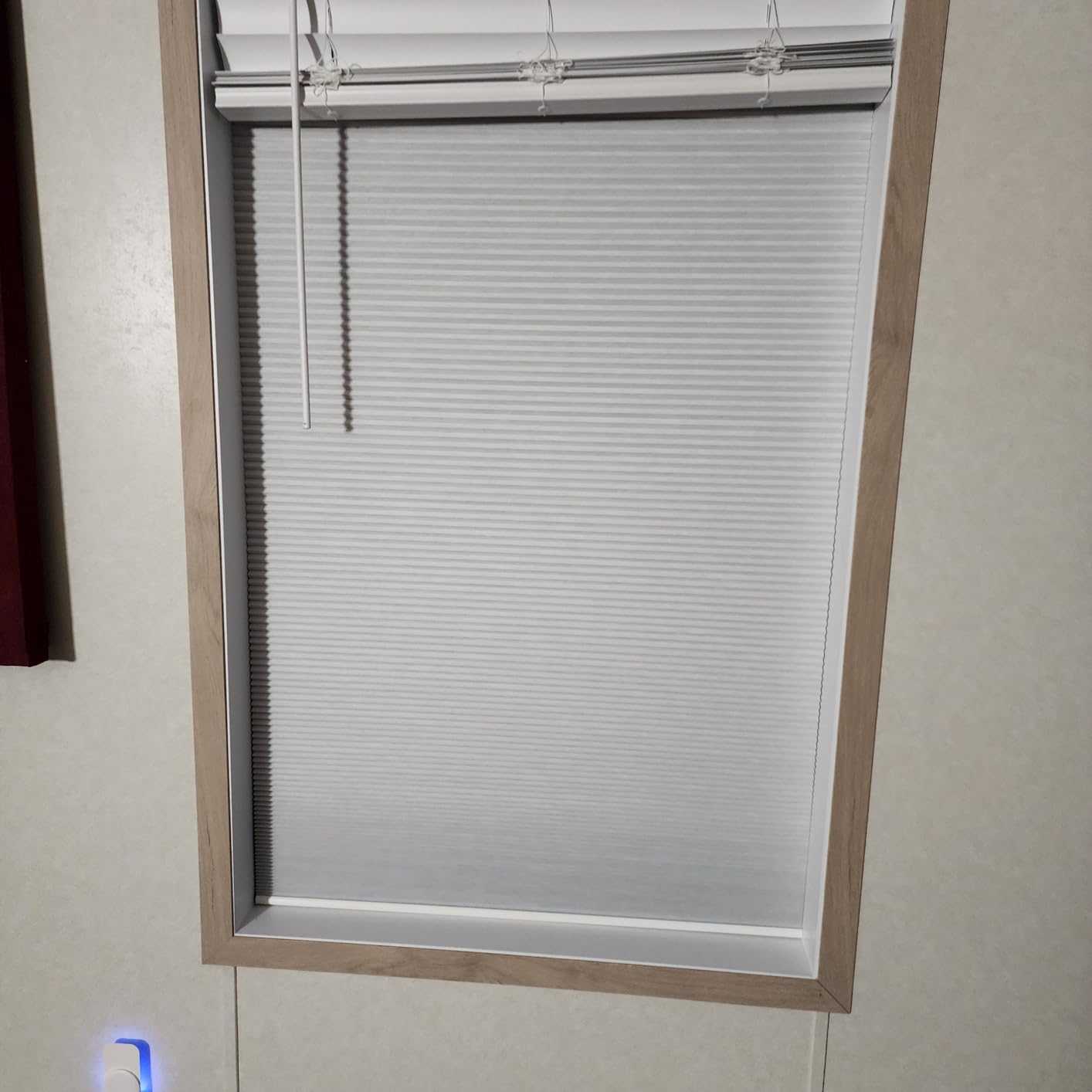 Allesin Cordless Blackout Cellular Shades, Honeycomb Blinds for Windows, Thermal Insulated & Noise Dampening, Room Darkening Window Coverings for Bedroom & Nursery, Gray, 36