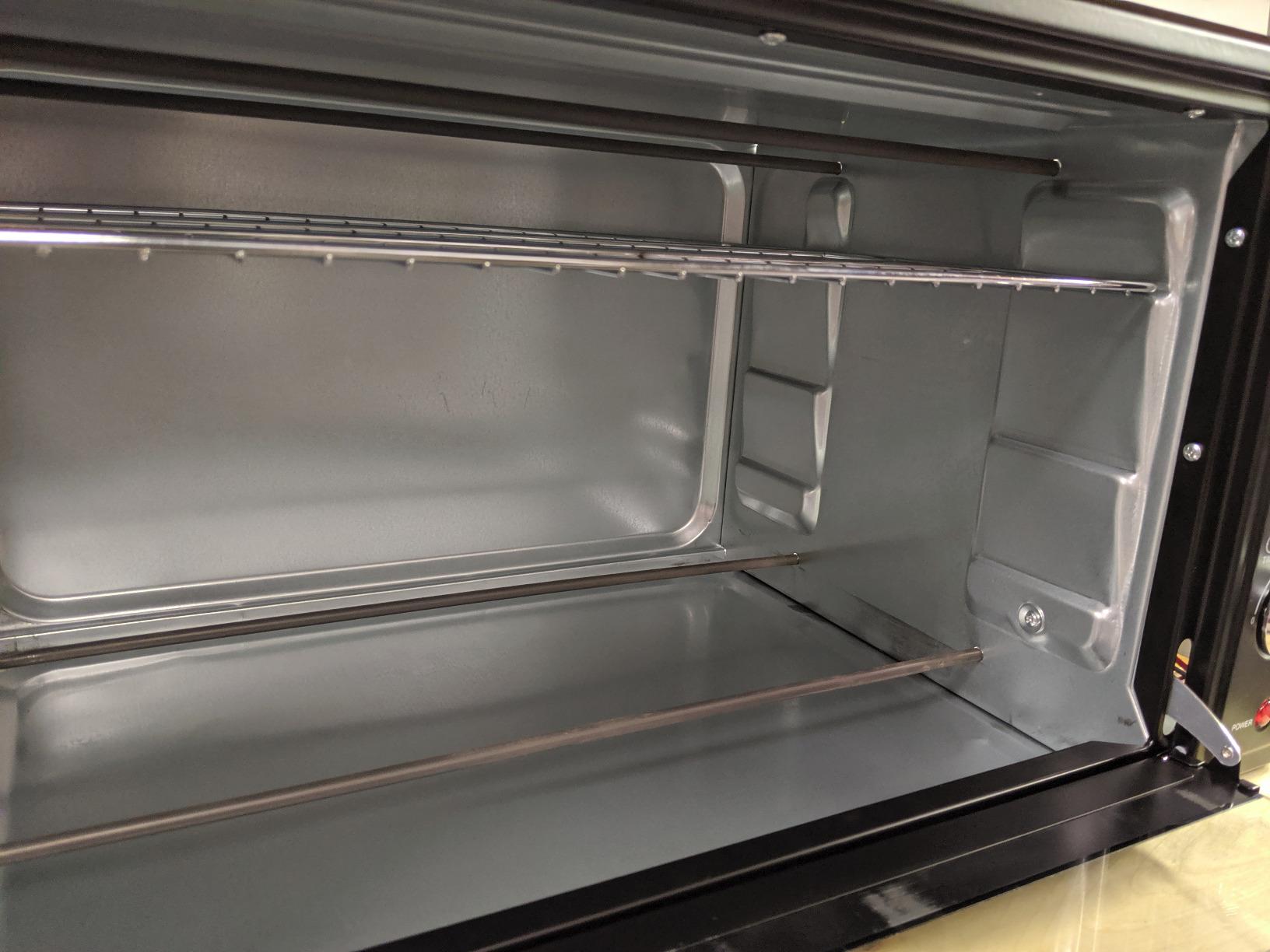 Bench Top Powder Coating Oven, 450 degrees Max Temperature | 1600 Watt, 120 Volt, Operates up to 450 degrees F, Internal Dimensions: 17 in. L x 12 1/2 in. W x 11 in. H, 3 ft. L Cord customer photo 2