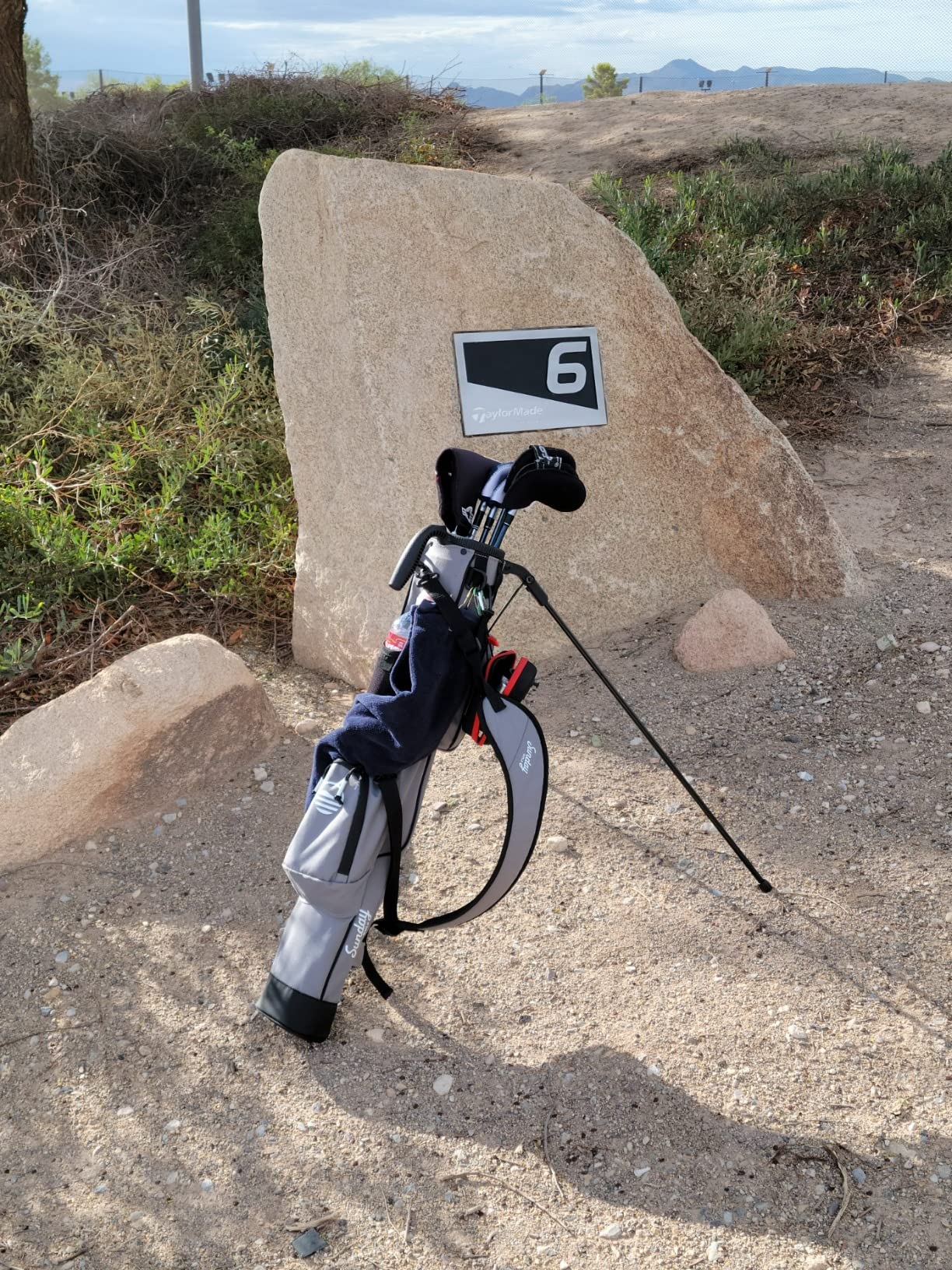 The Original Lightweight Sunday Golf Bag with Stand | Easy to Carry, Durable, Pitch & Putt, Driving Range, Par 3 & Executive Courses customer photo 2