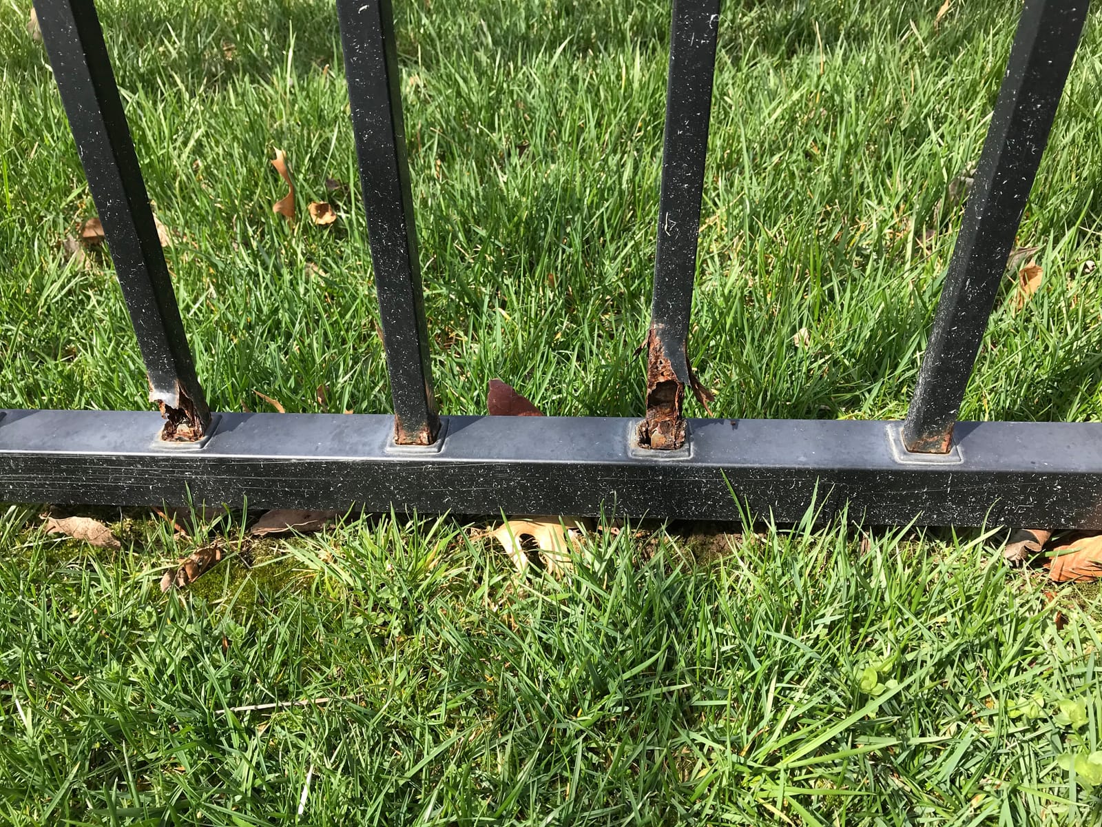 XCEL Fence Black Steel Anti-Rust Fence Panel - Flat Top/Picket Bottom - 3-Rail - 5'FT H X 6.5'FT W- Easy Installation - for Residential, Outdoor, Yard, Garden, 3-Rail, 1 Post Included customer photo 1