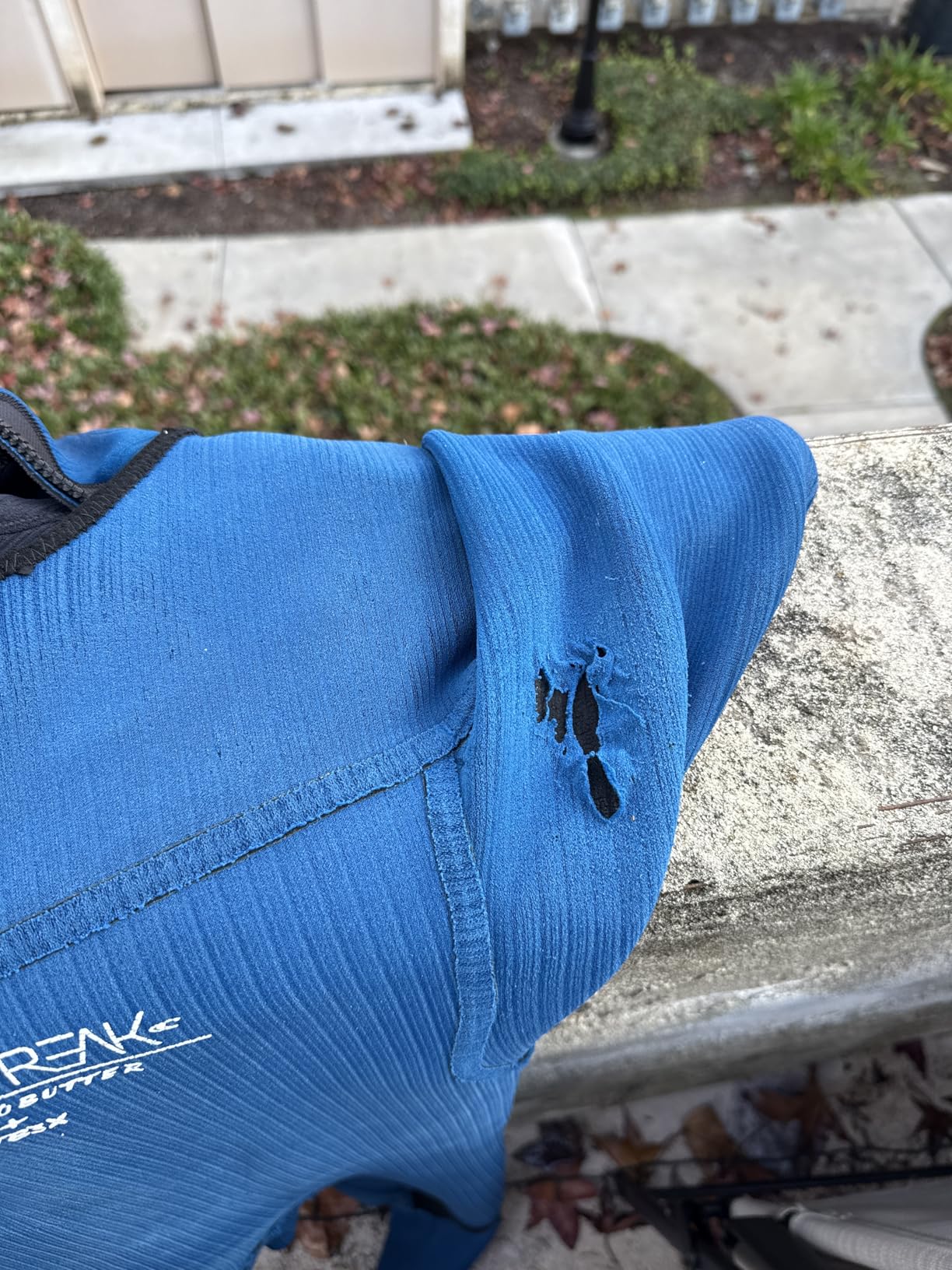 O'Neill Hyperfreak 4/3mm Chest Zip Full Wetsuit customer photo 2