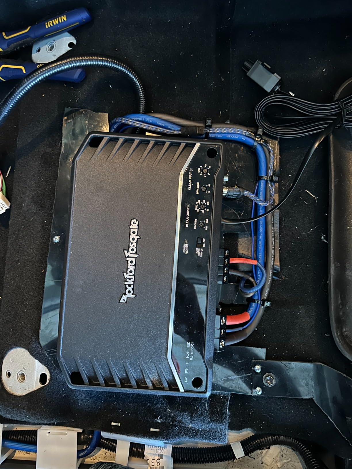 Rockford Fosgate Prime R2-1200X1 1200-Watt Mono Amplifier, Class-D, Extremely Efficient, Reduces Demand on the Vehicles Electrical System customer photo 1