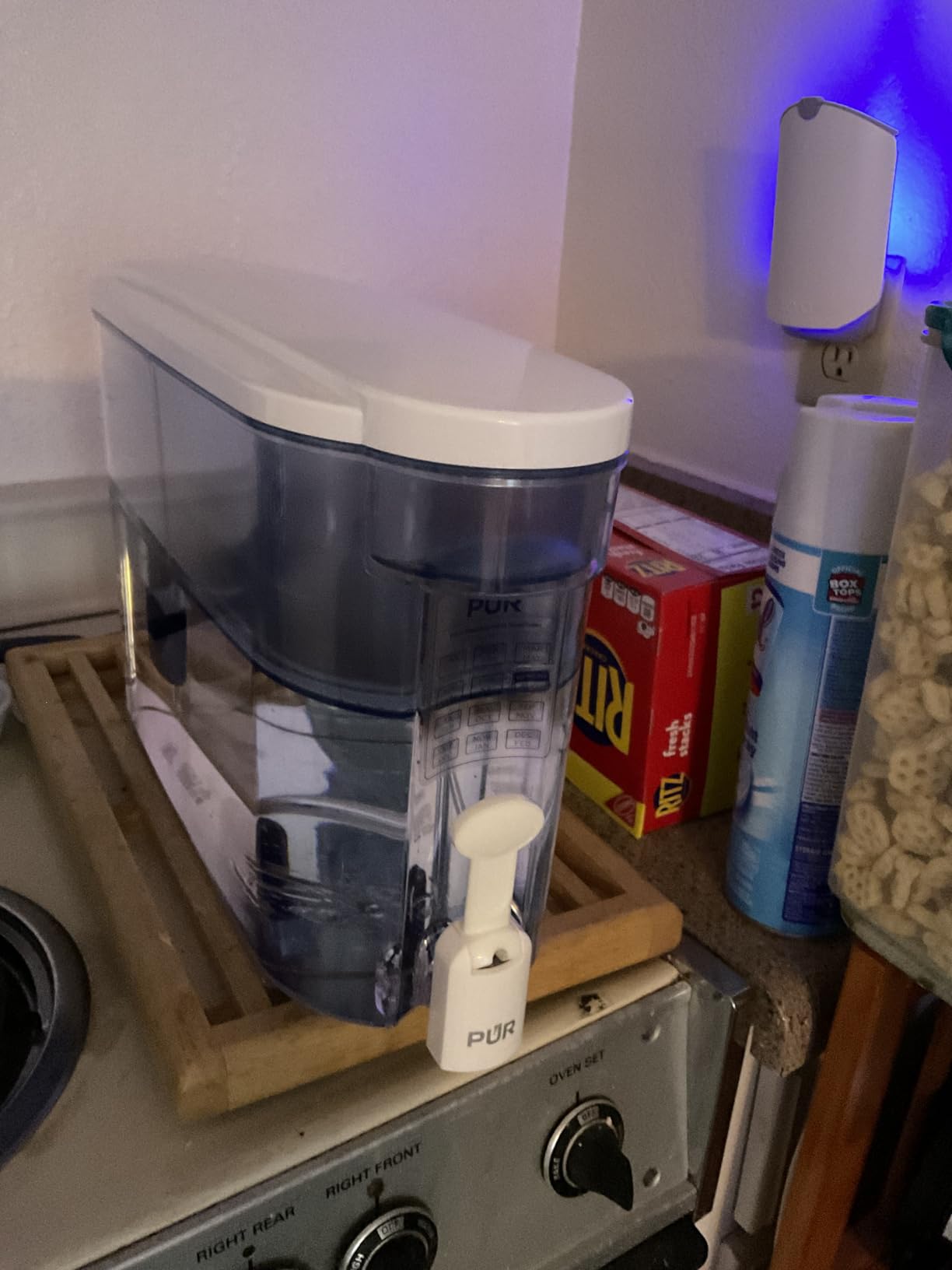 PUR 30-Cup Countertop Water Filter Dispenser, White/Blue, DS1800Z customer photo 2