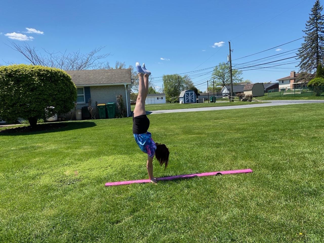 8FT Folding Balance Beam -Gymnastics Floor Beam -Gymnastics Equipment for Kids,Wood core- Anti-Slip Bottom and Carrying Bag for Home customer photo 2