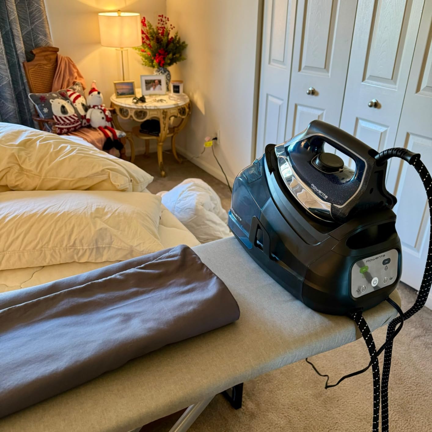 Rowenta Steam Station, Stainless Steel Soleplate, Professional Iron Steamer for Clothes, 1.1L Removable Tank, Fast Heat Up, 1800 Watts, Blue Clothes Iron, DG8624 customer photo 2