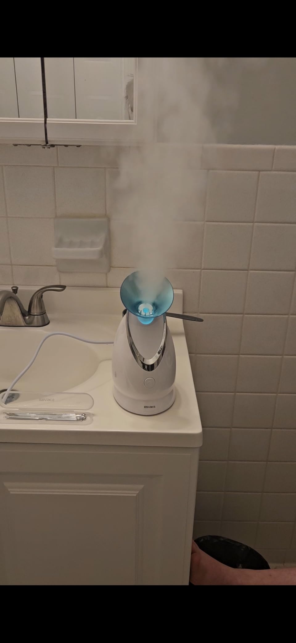 EZBASICS Facial Steamer, Nano Ionic Warm Mist for Facial Deep Cleaning Blue | Professional Face Steamer for Home Sauna SPA, Unclogs Pores Sinuses, Bonus 5 Piece Stainless Steel Skin Kit customer photo 1