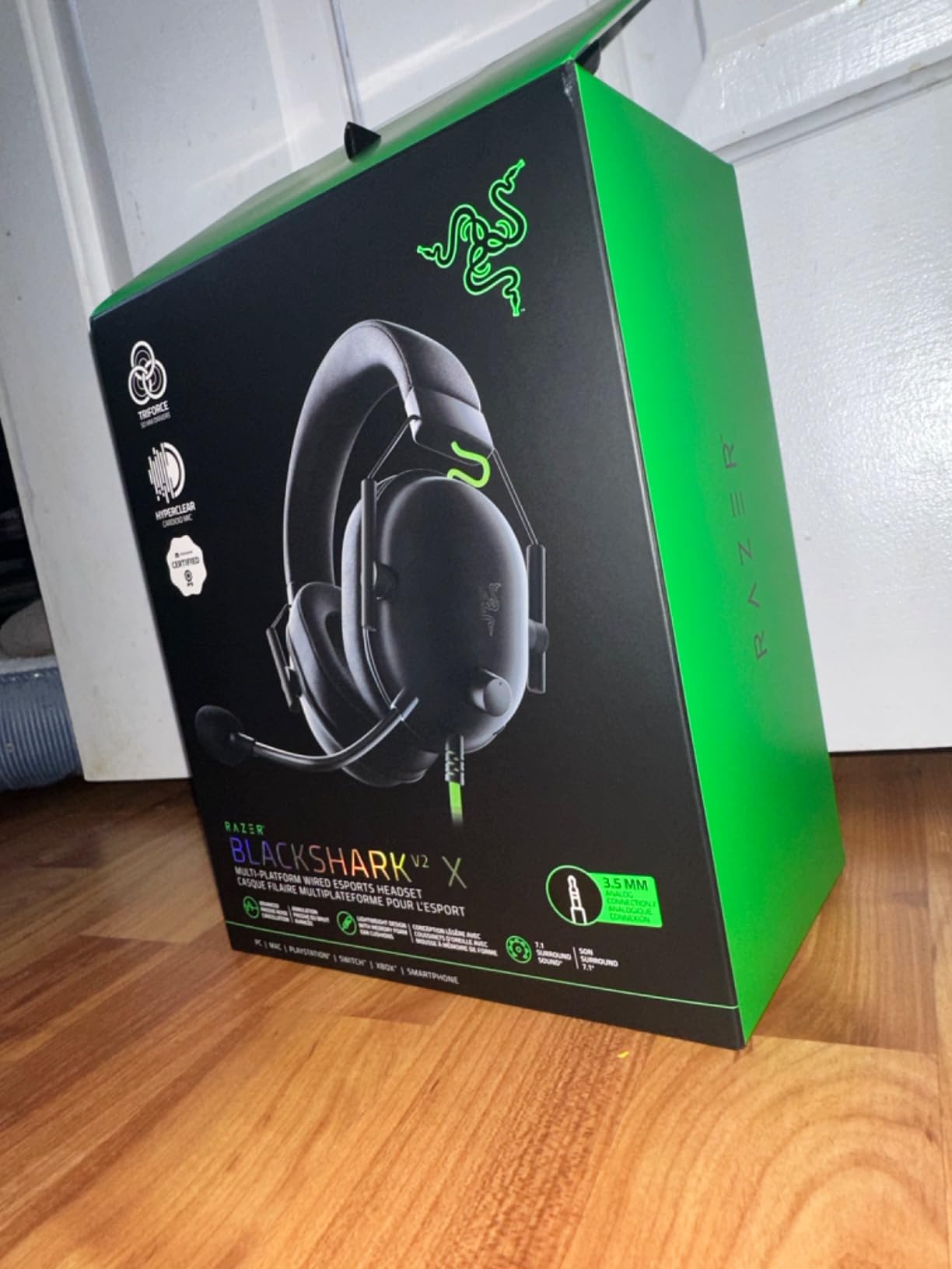 Razer BlackShark V2 X Gaming Headset: 7.1 Surround Sound - 50mm Drivers - Memory Foam Cushion - For PC, PS4, PS5, Switch - 3.5mm Audio Jack - Black | 7.1 Surround Sound, 50mm Drivers, Cardioid Mic, Lightweight, Memory Foam, Noise Isolating Earcups, for PC, PS4, PS5, Switch customer photo 1