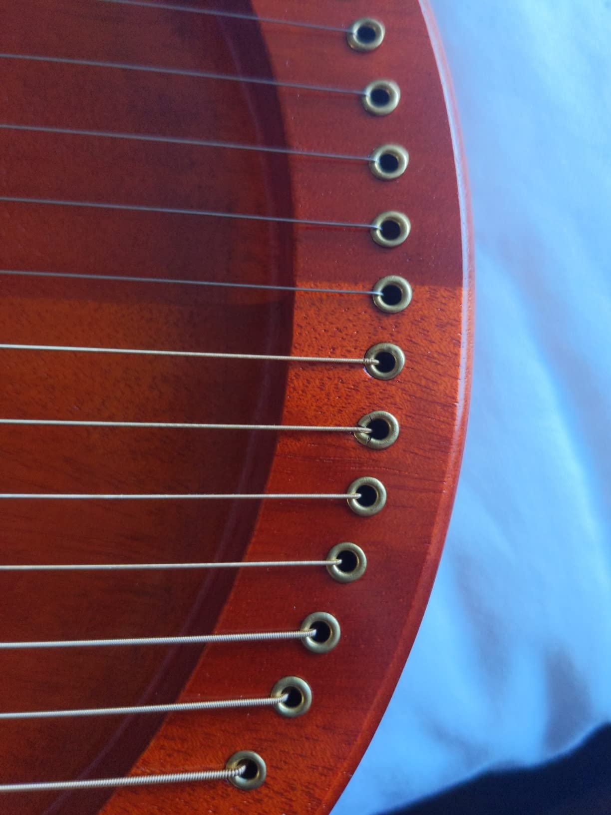 Lyre Harp, AKLOT 16 Metal Strings Mahogany Body Lyra Harp with Maple Saddle Carved Note Tuning Wrench Pickup Strings and Black Gig Bag customer photo 1