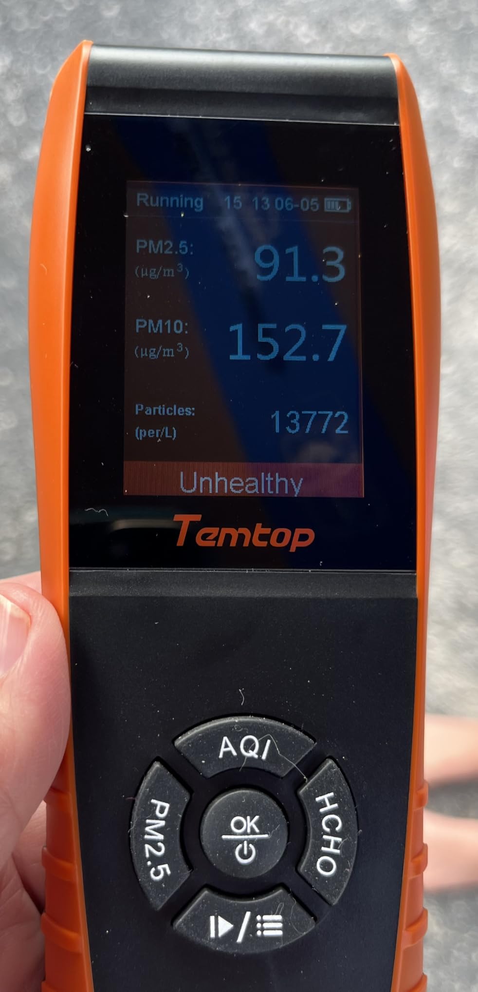 Temtop Air Quality Monitor PM2.5 PM10 Particle Counter, Formaldehyde, Temperature, Humidity, TVOC AQI Tester customer photo 1
