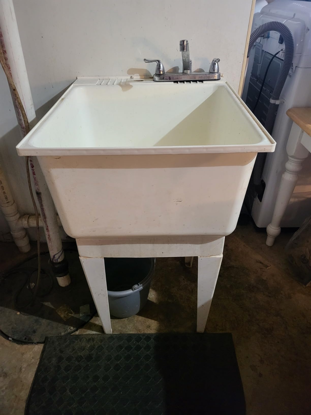 Utility Sink Extra-Deep Laundry Tub in Grey with High-Arc Coil Pull-Down Sprayer Faucet in Matte Black, Integrated Supply Lines, P-Trap Kit, Heavy Duty Floor Mounted Freestanding Wash Station customer photo 1